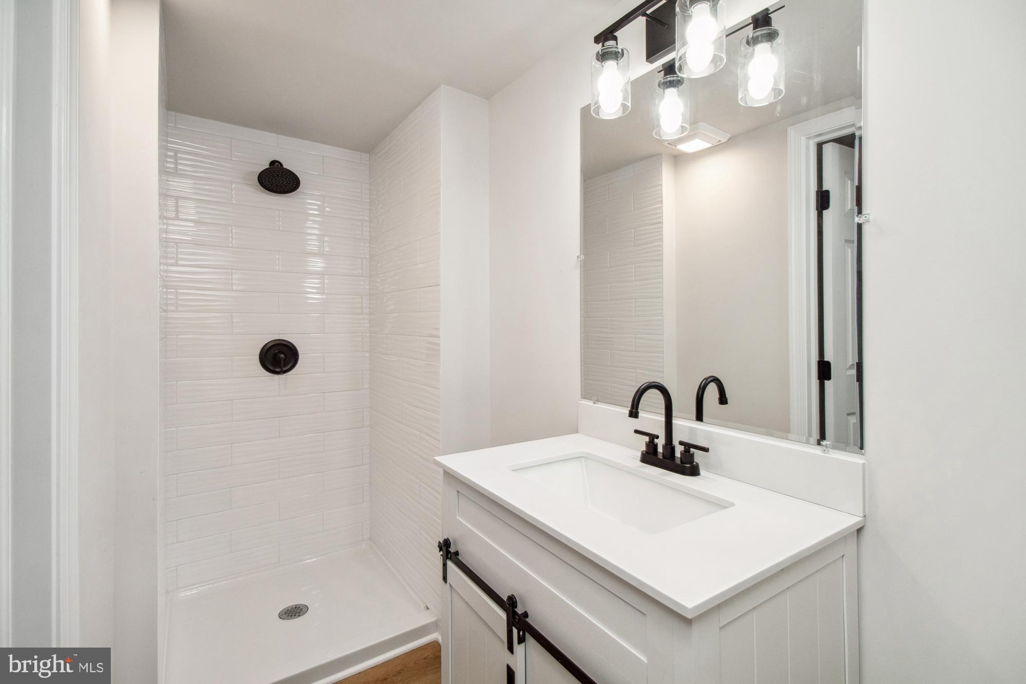 KIMBERLY FARMS - Residential