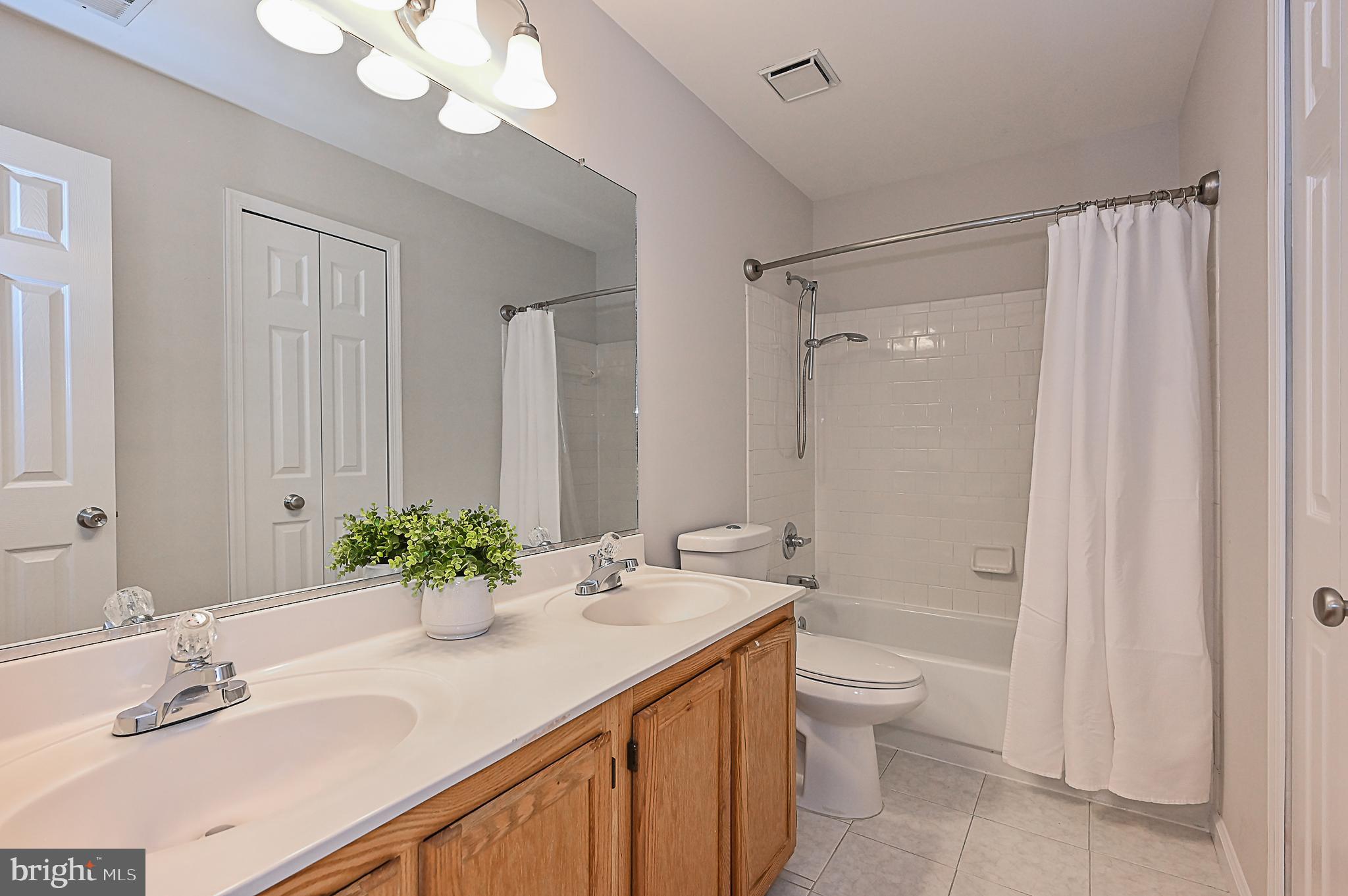 SULLY STATION - Residential