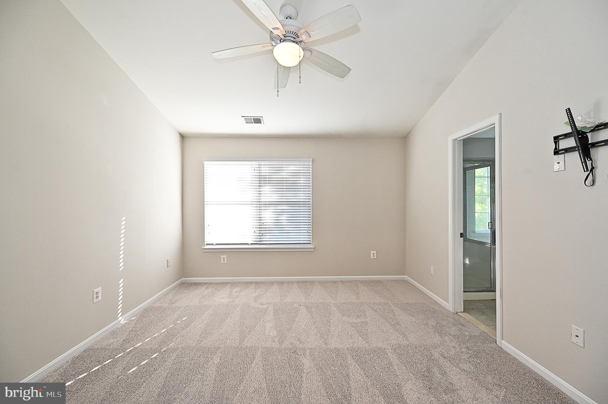 SULLY STATION - Residential