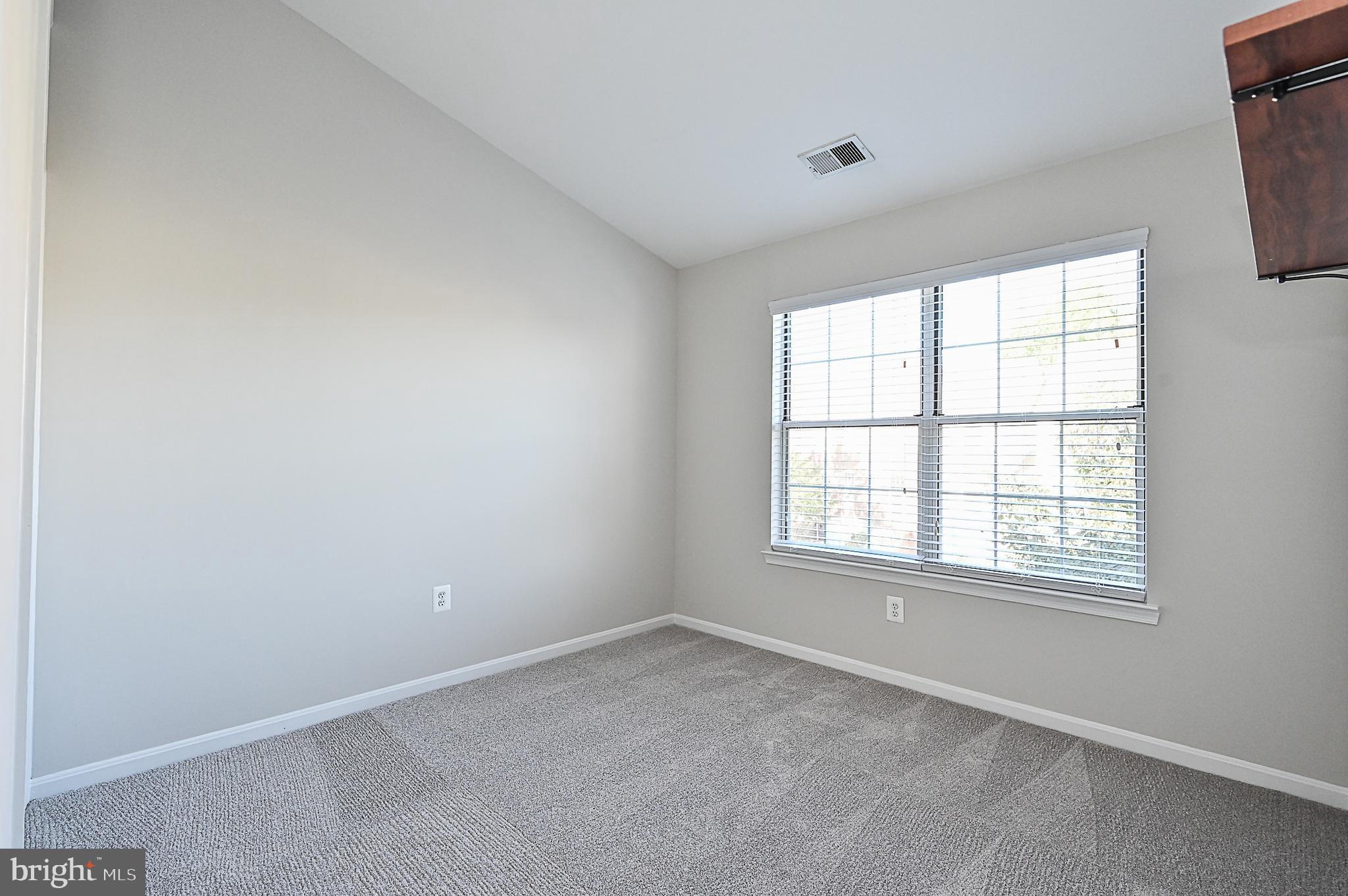 SULLY STATION - Residential