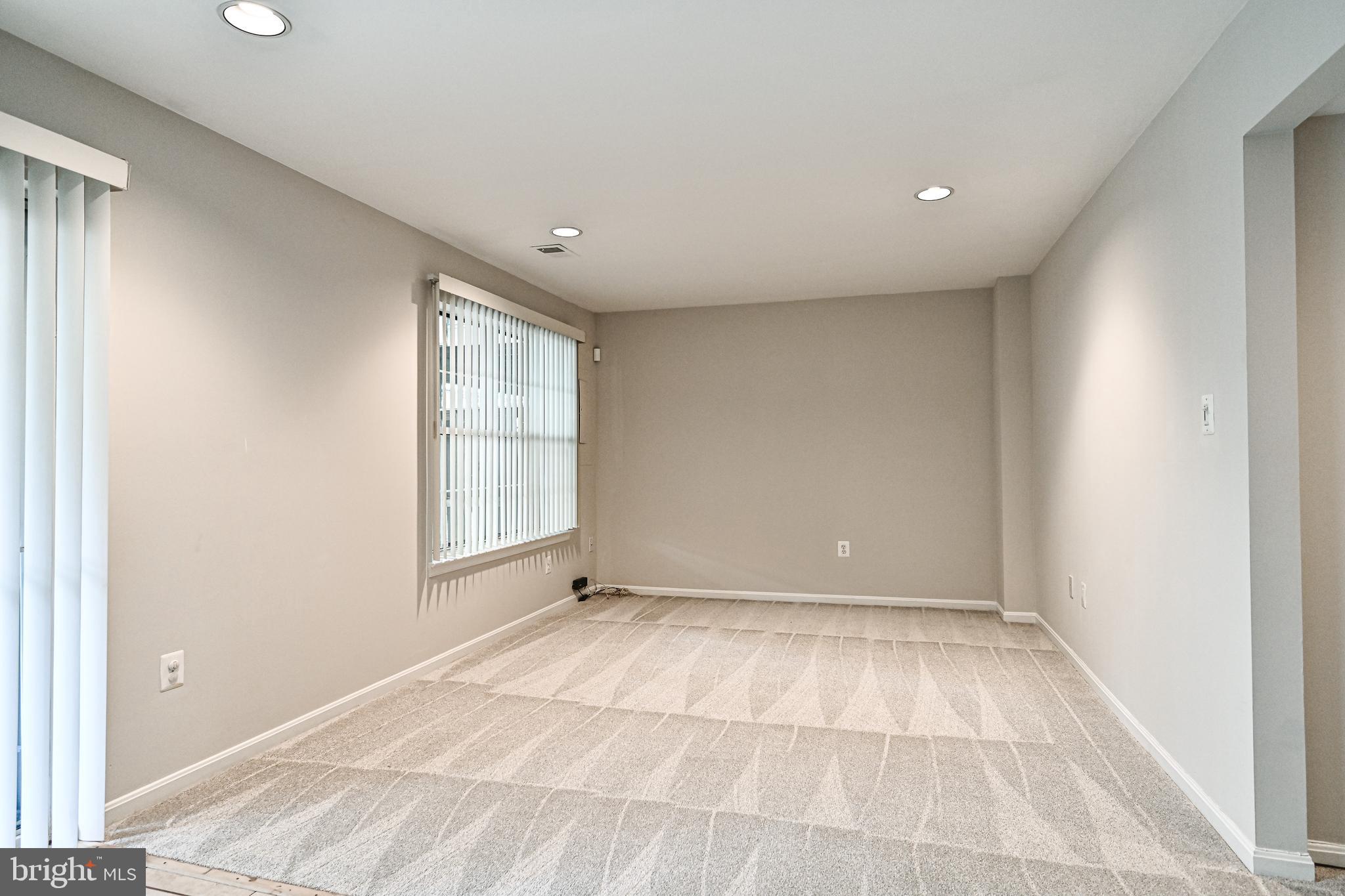 SULLY STATION - Residential