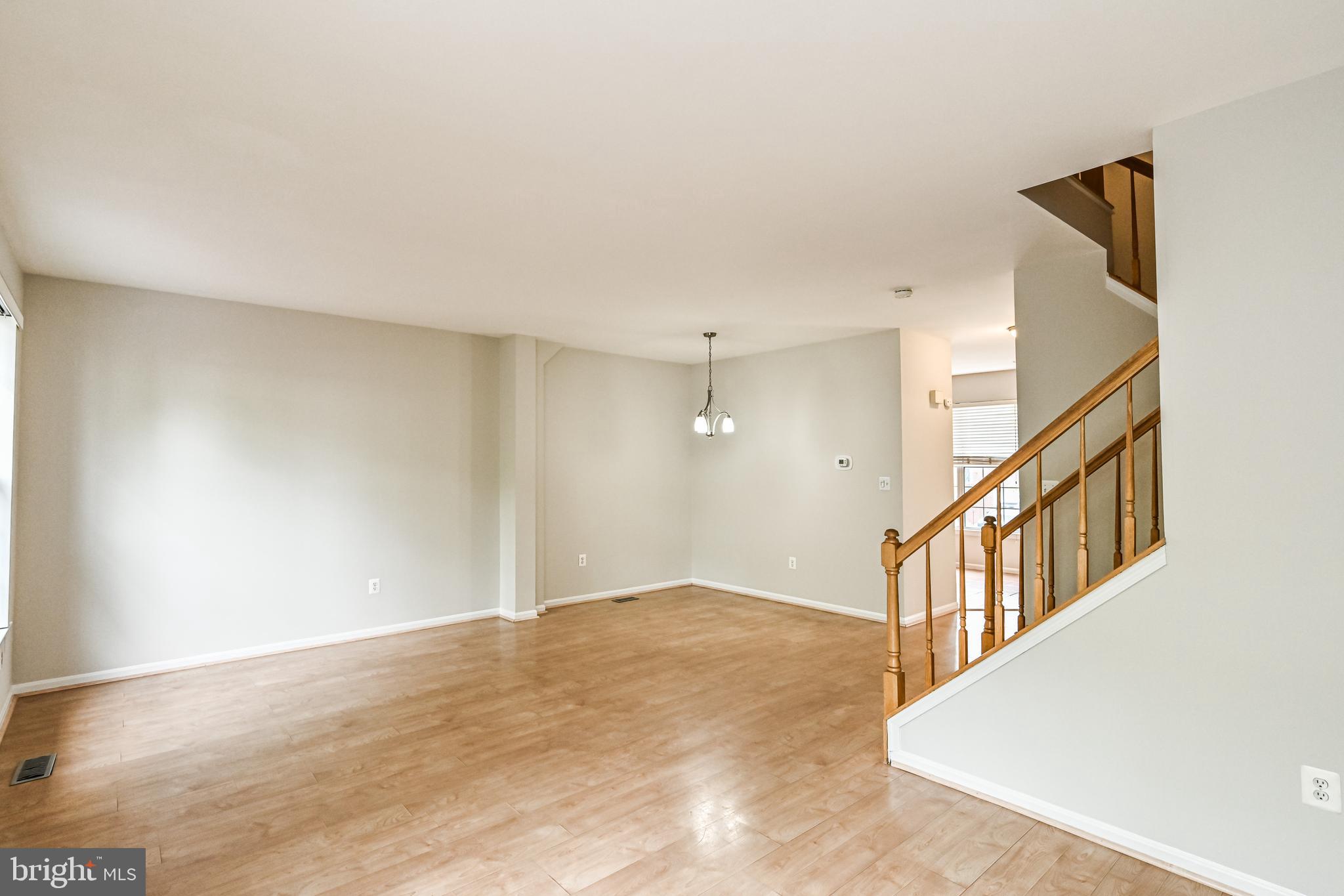 SULLY STATION - Residential