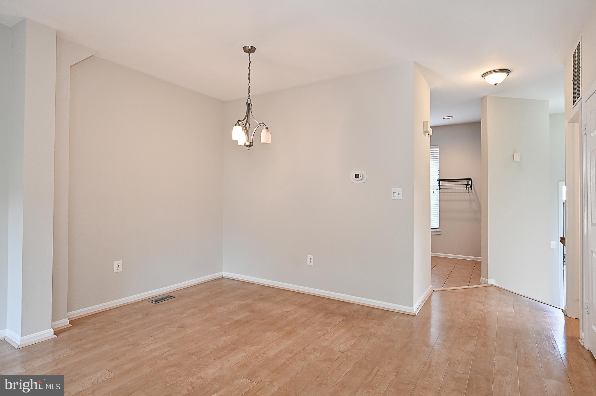 SULLY STATION - Residential