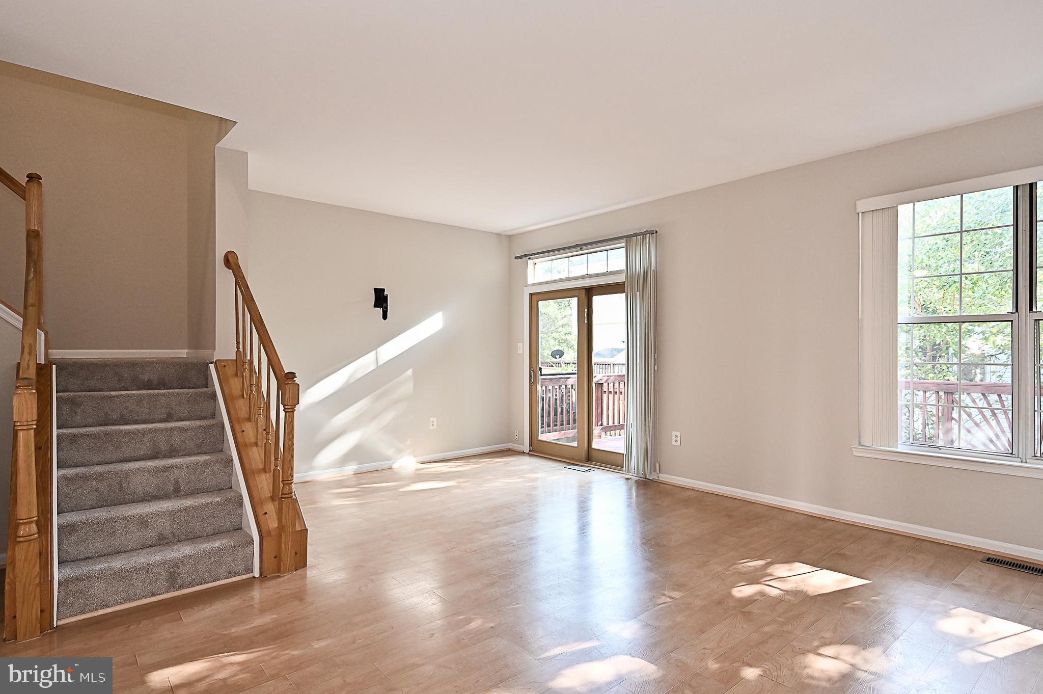 SULLY STATION - Residential