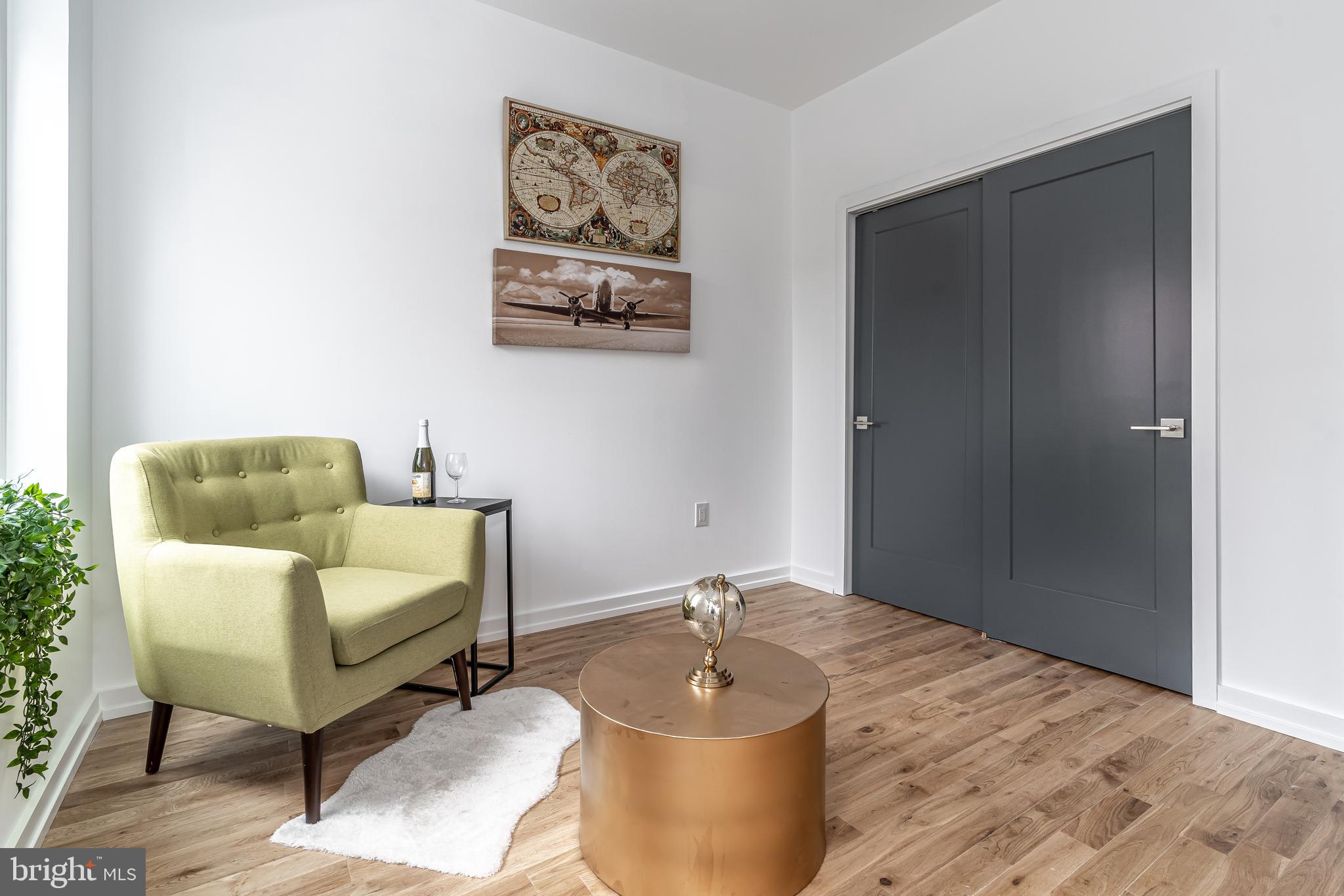 OLDE KENSINGTON - Residential