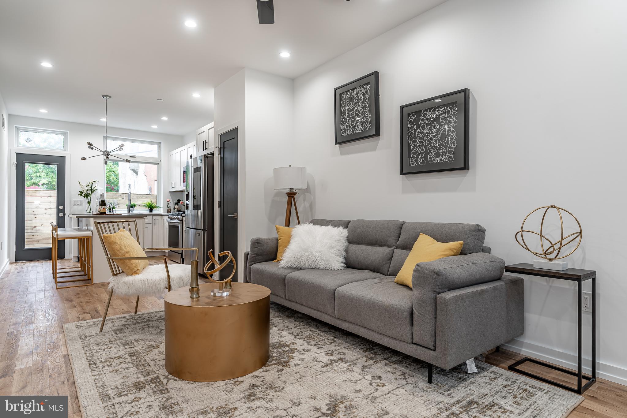 OLDE KENSINGTON - Residential