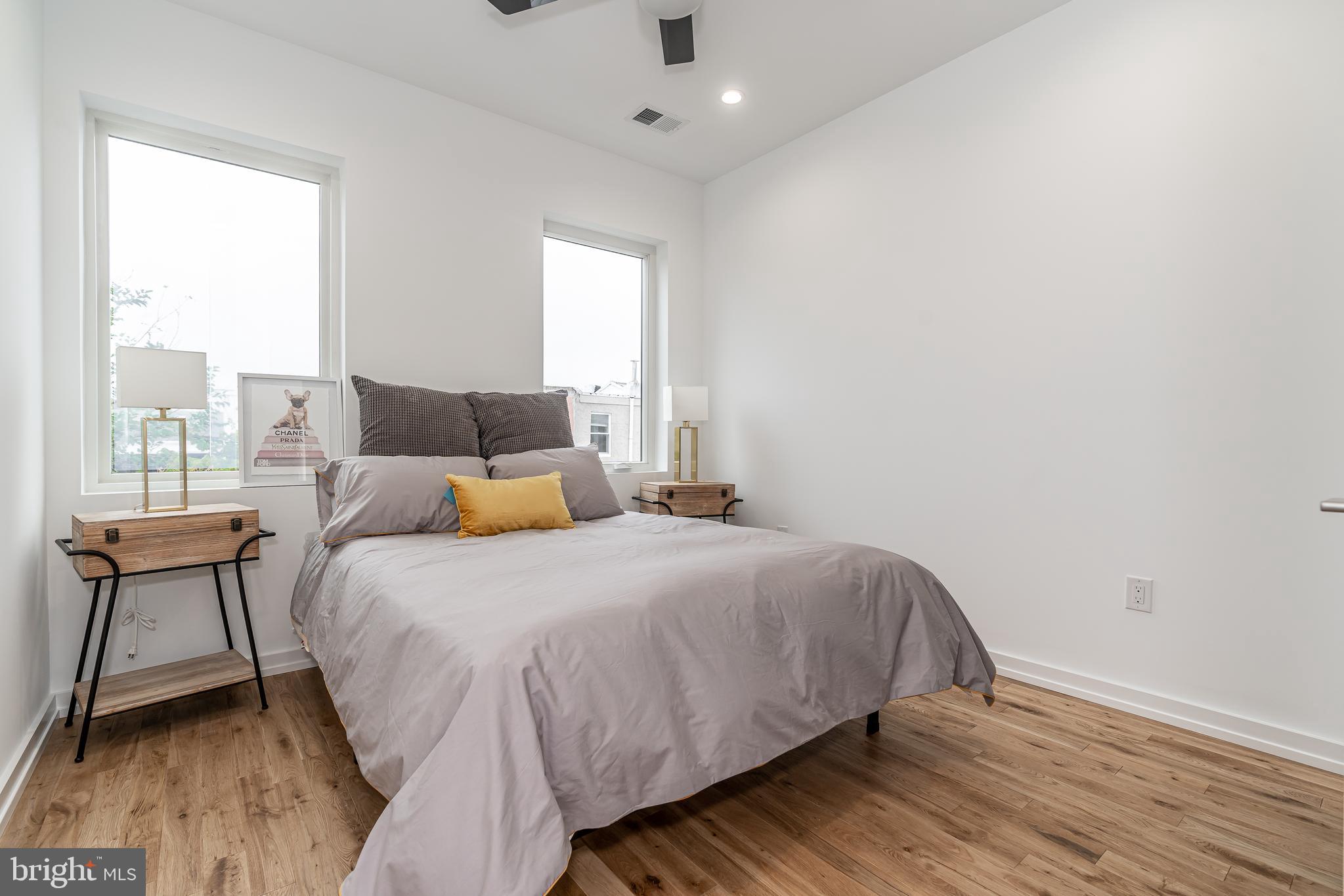 OLDE KENSINGTON - Residential