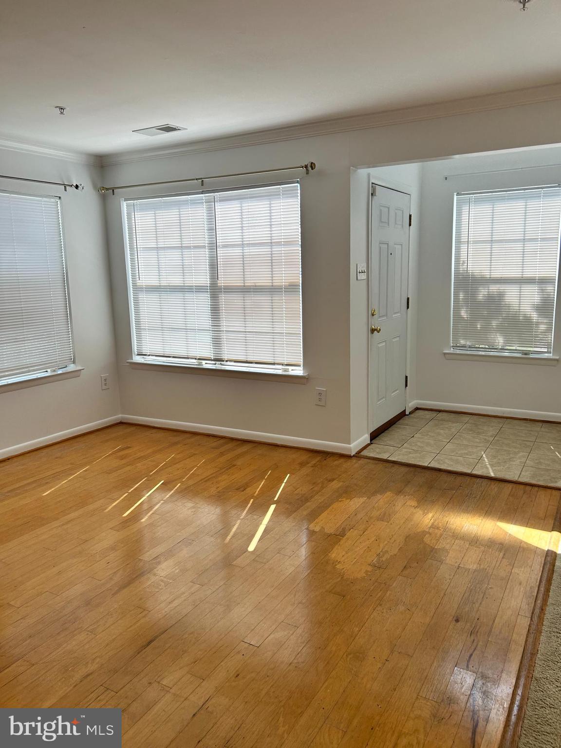 DEVON HILLS CONDO - Residential Lease