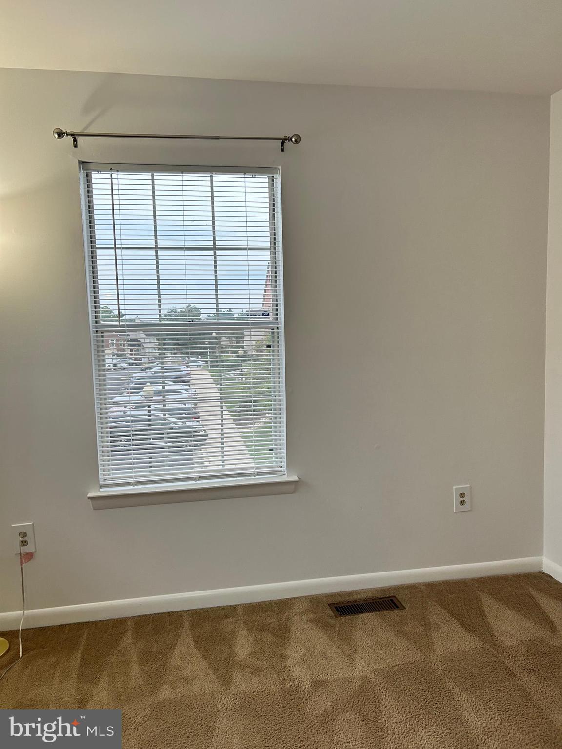 DEVON HILLS CONDO - Residential Lease