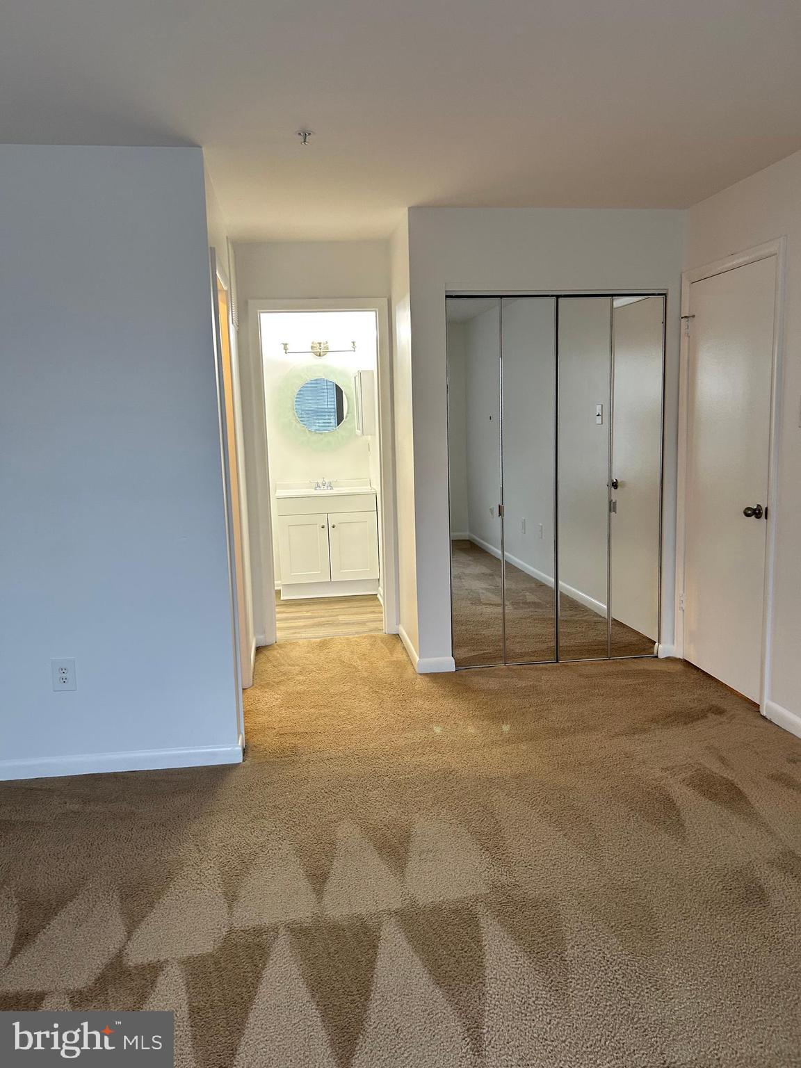 DEVON HILLS CONDO - Residential Lease