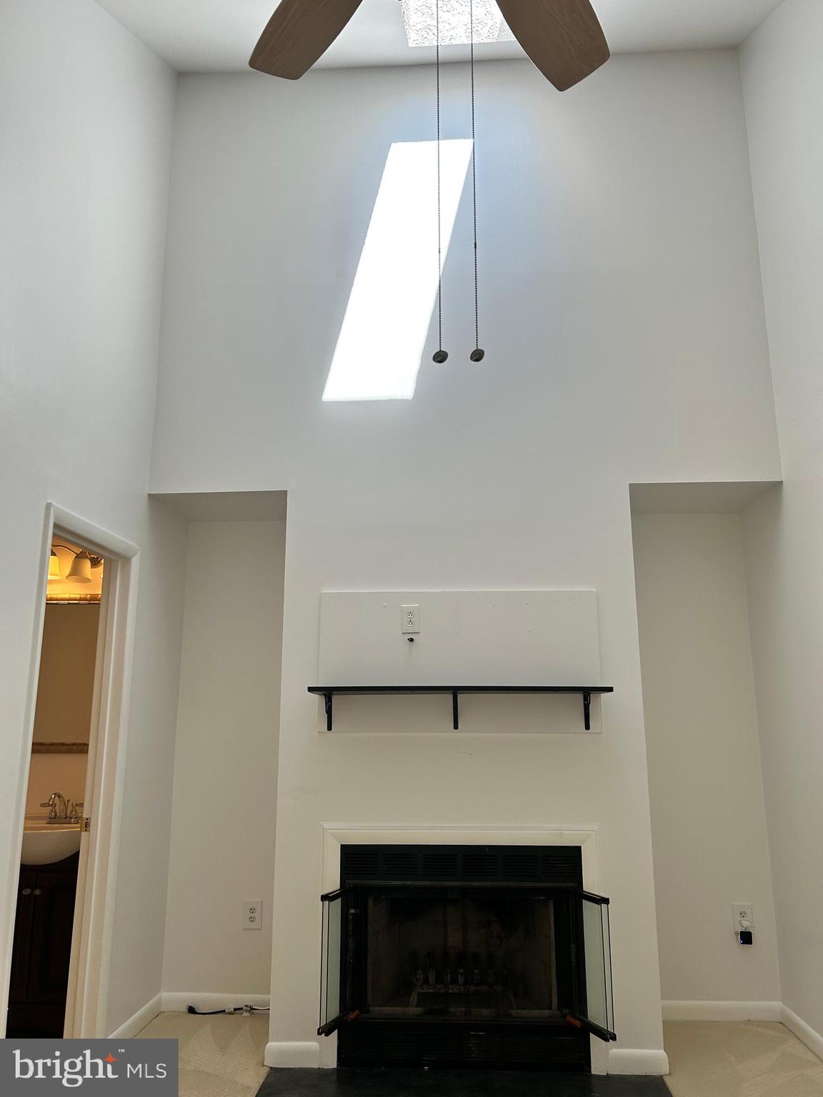 DEVON HILLS CONDO - Residential Lease