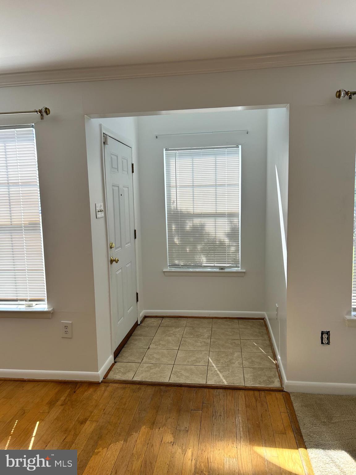 DEVON HILLS CONDO - Residential Lease