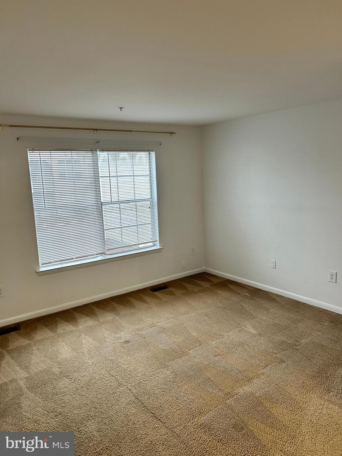 DEVON HILLS CONDO - Residential Lease