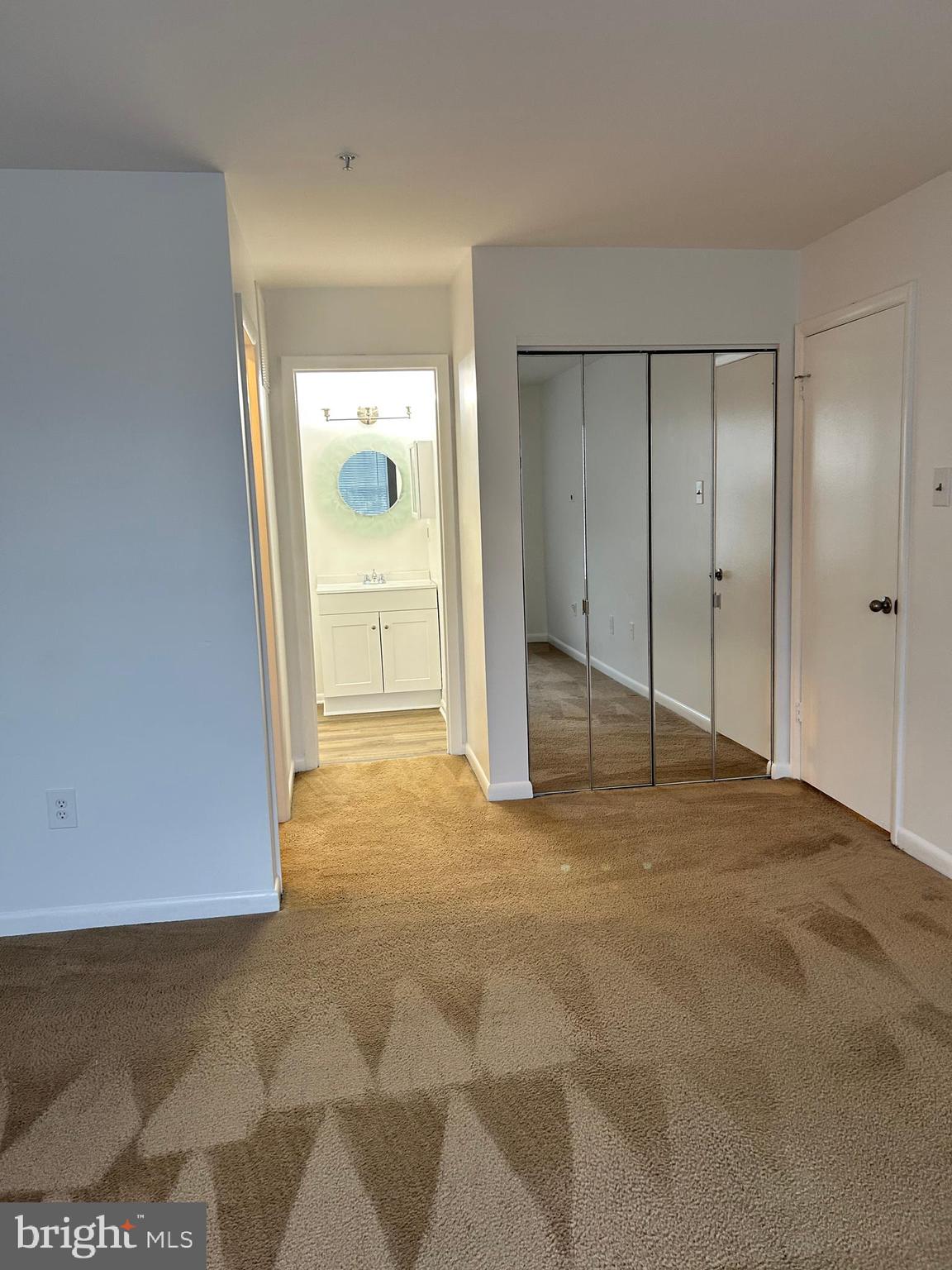 DEVON HILLS CONDO - Residential Lease