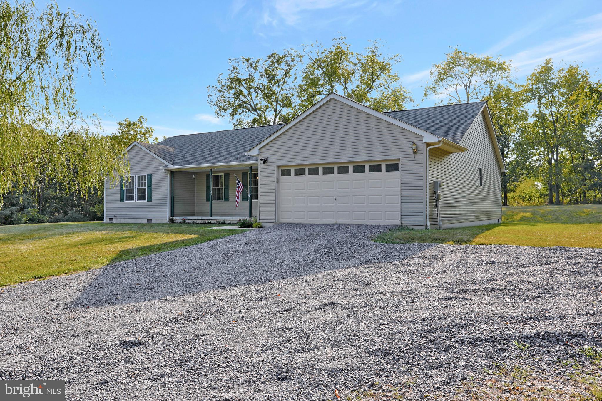 OAK BREEZE - Residential