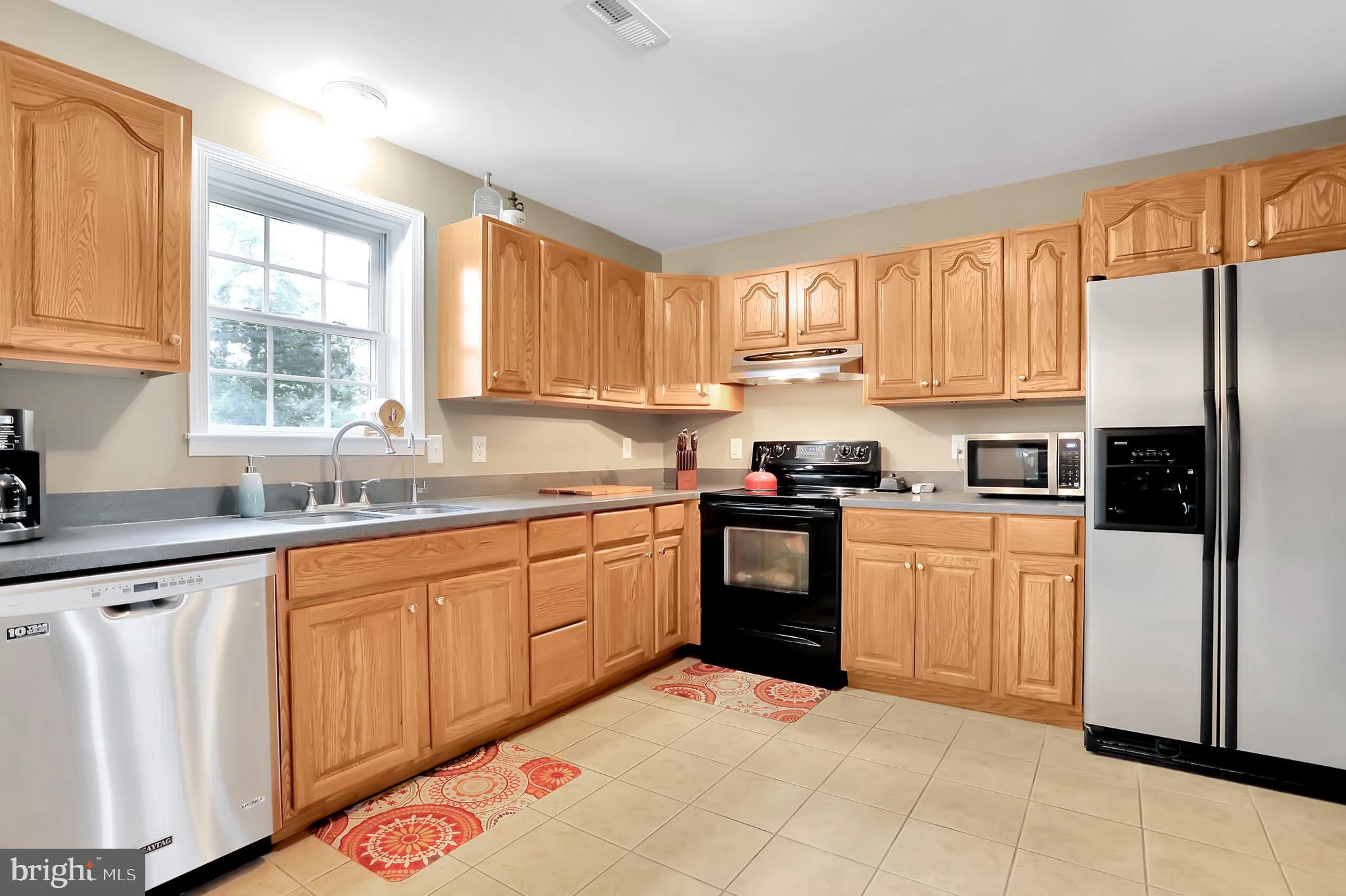 OAK BREEZE - Residential