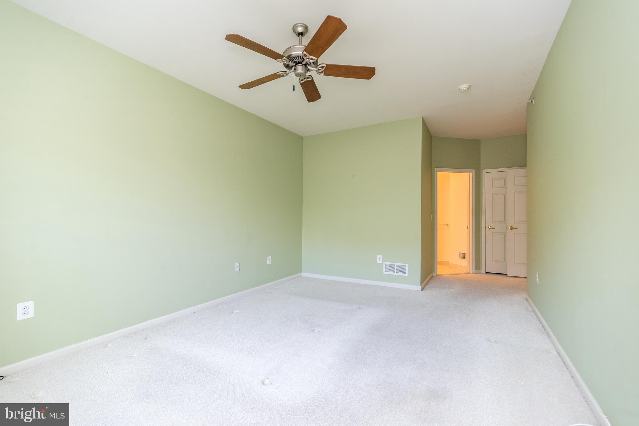 LAMPLIGHTER VILLAGE - Residential