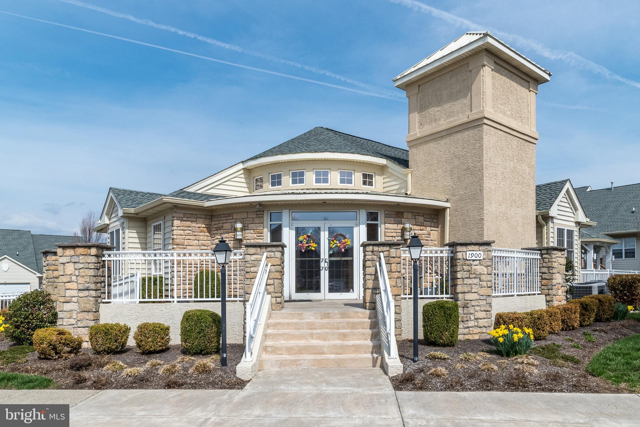 LAMPLIGHTER VILLAGE - Residential