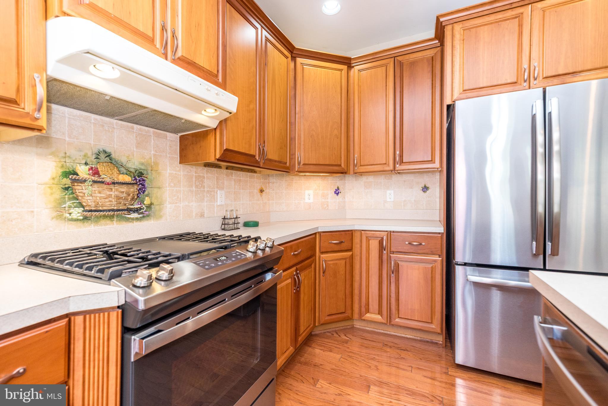 LAMPLIGHTER VILLAGE - Residential