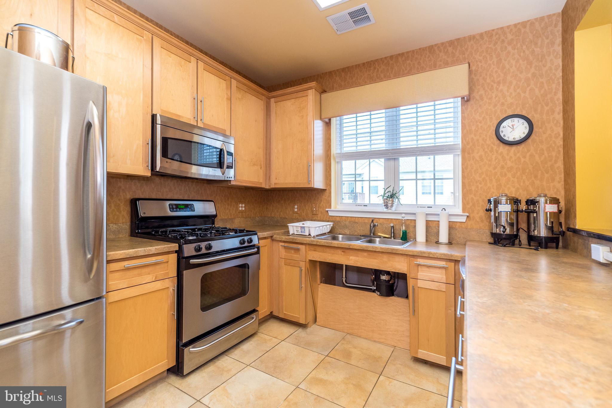 LAMPLIGHTER VILLAGE - Residential