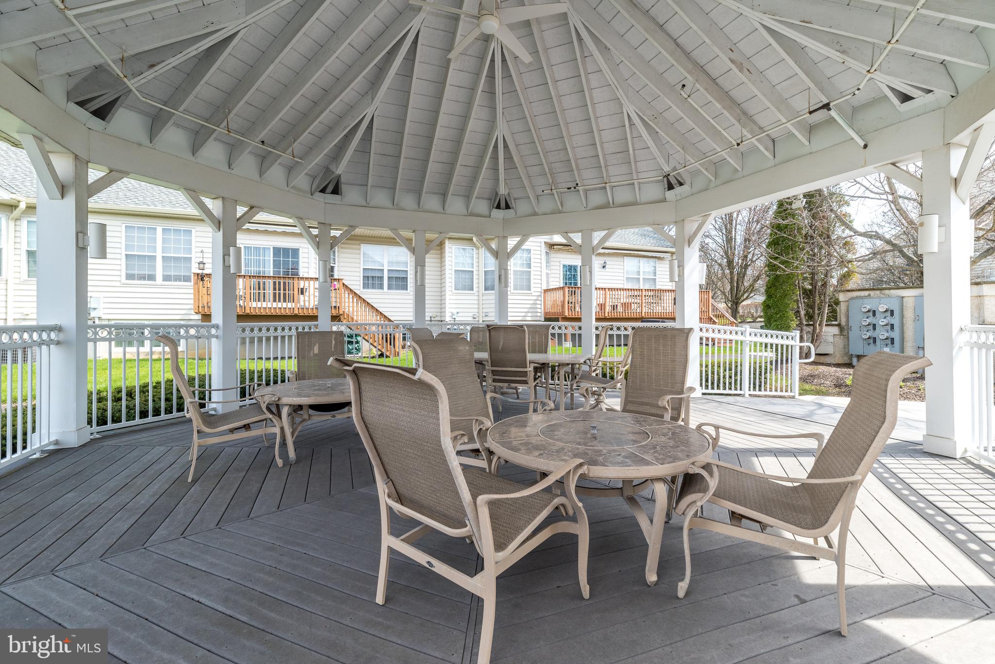 LAMPLIGHTER VILLAGE - Residential