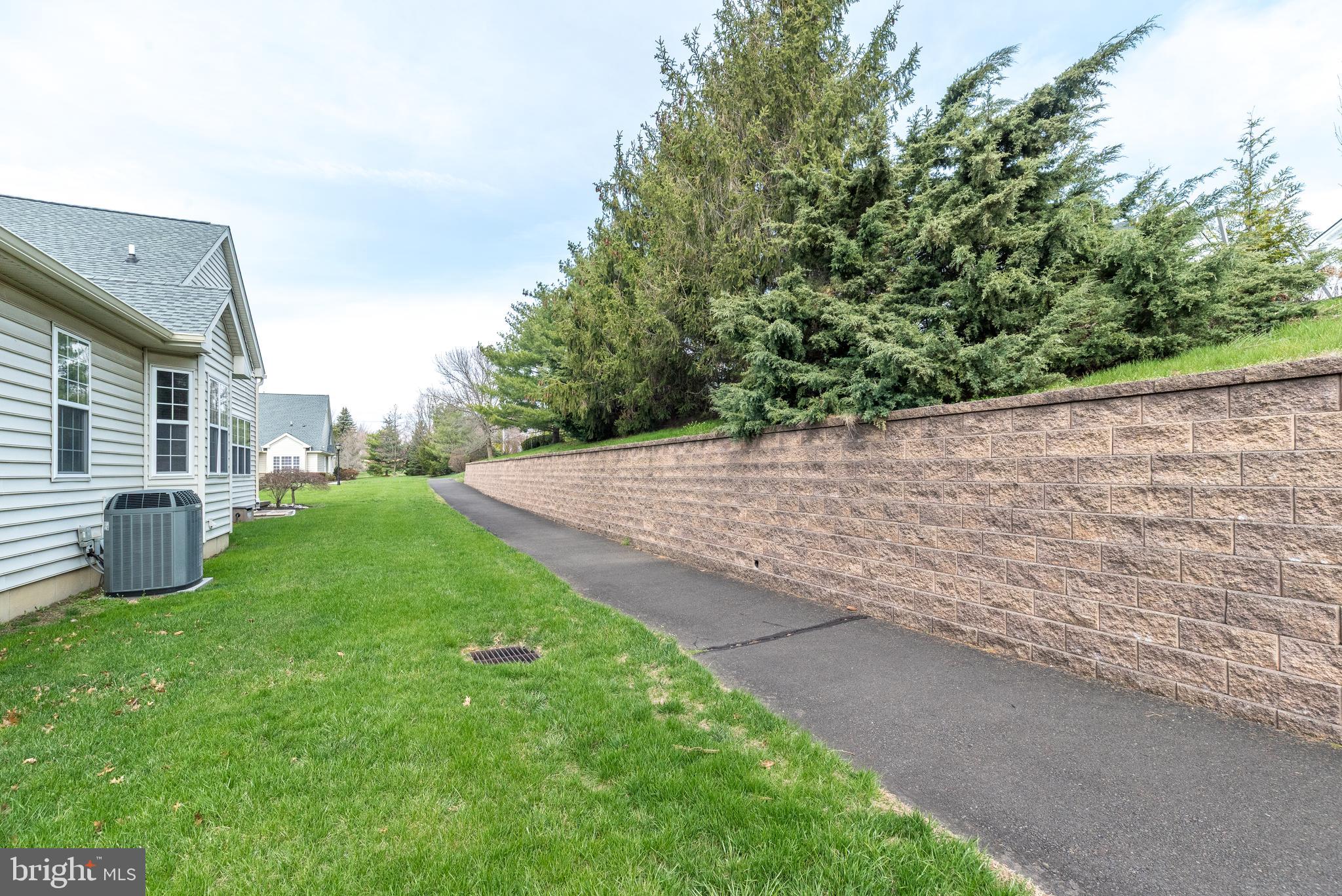 LAMPLIGHTER VILLAGE - Residential