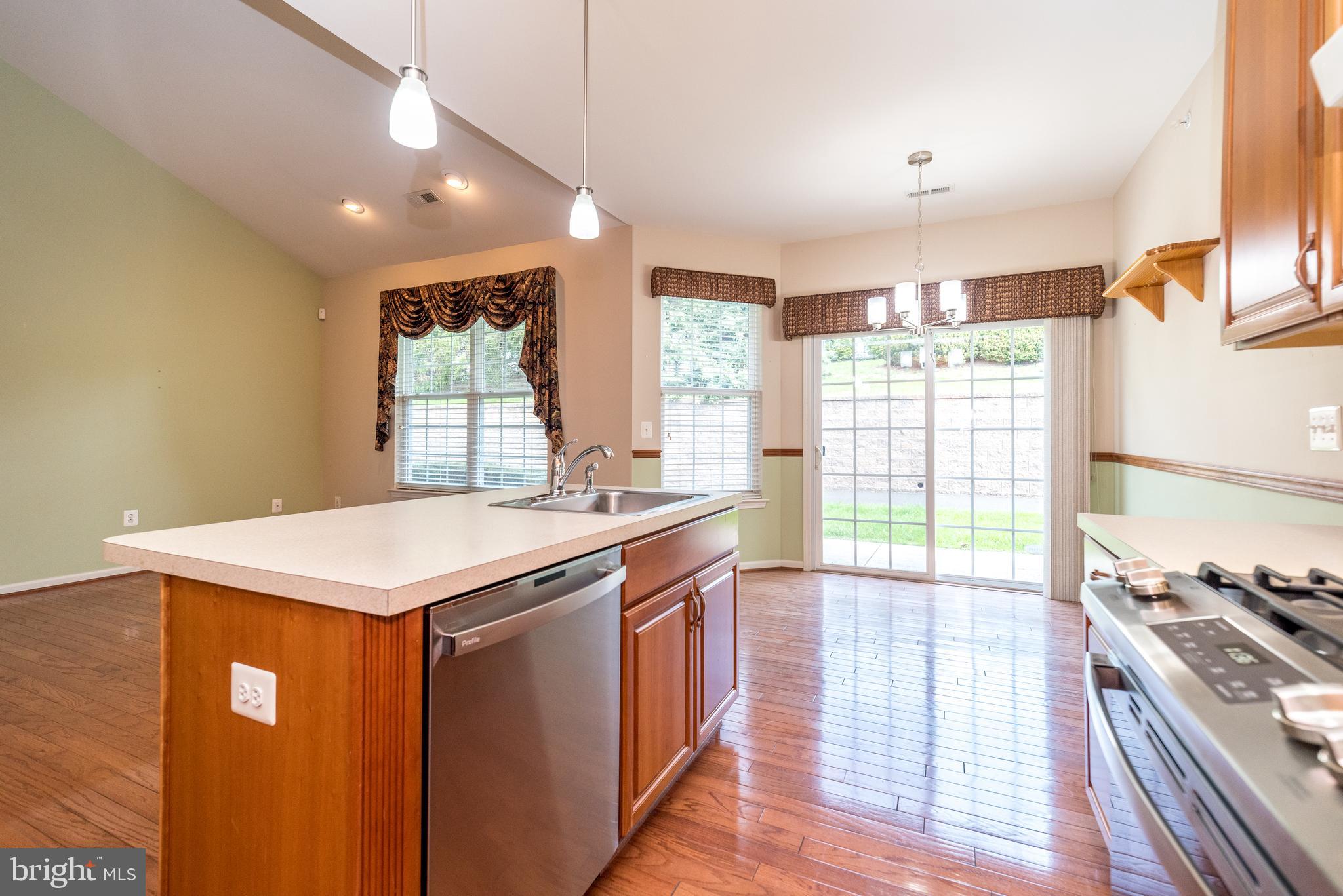 LAMPLIGHTER VILLAGE - Residential