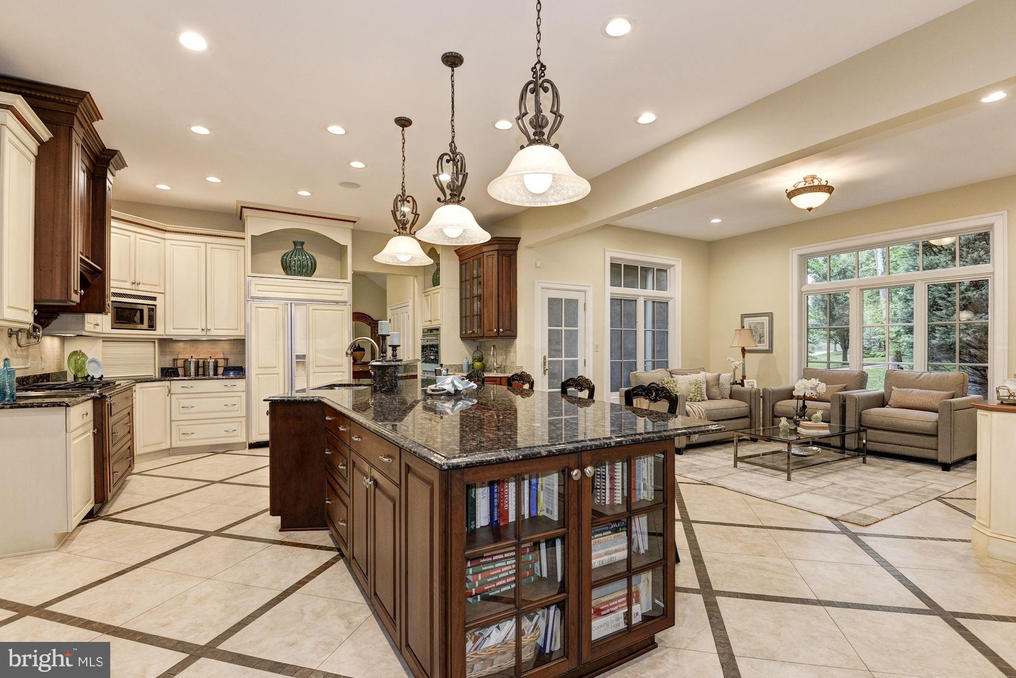 LANGLEY FOREST - Residential