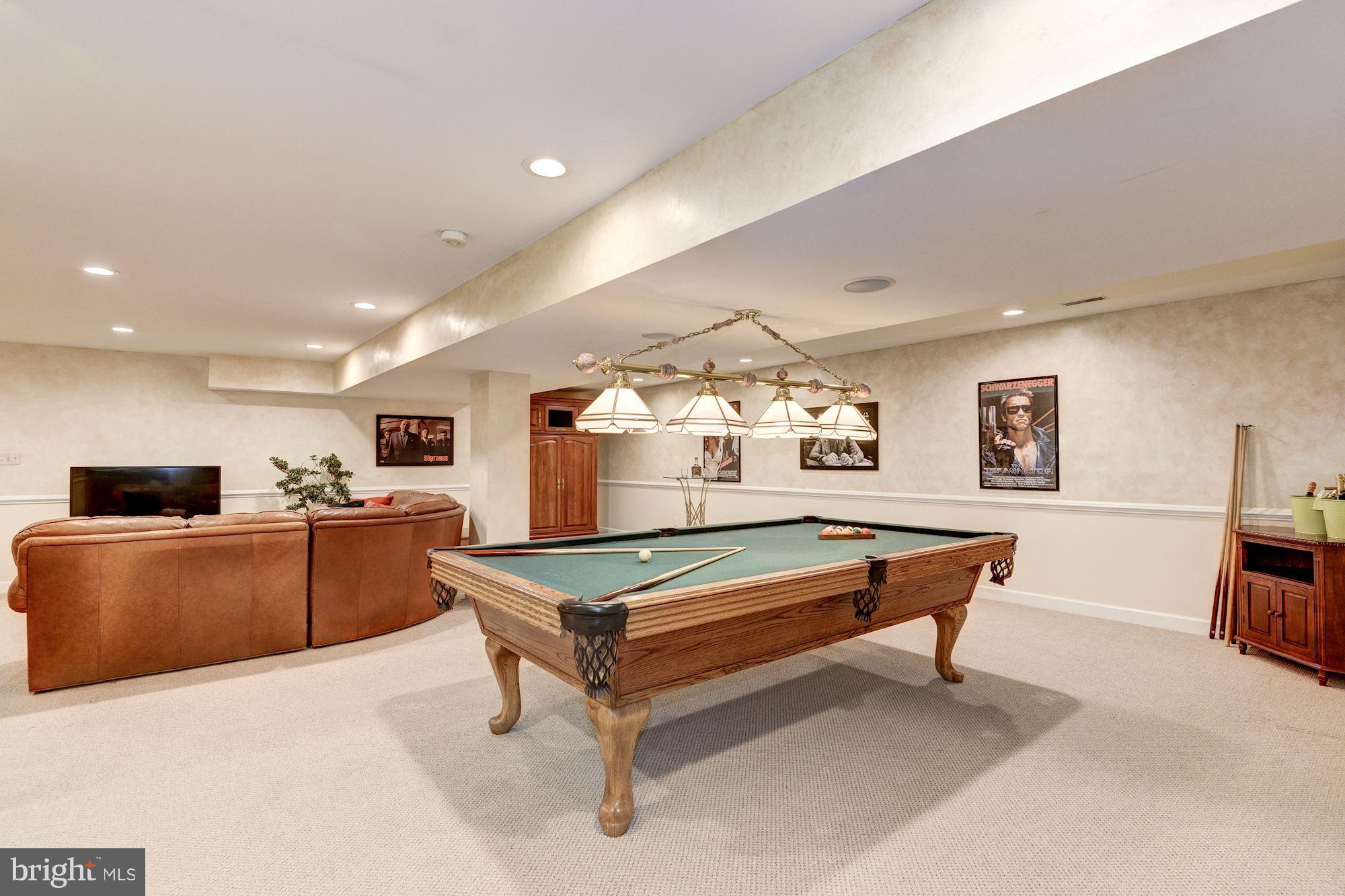 LANGLEY FOREST - Residential