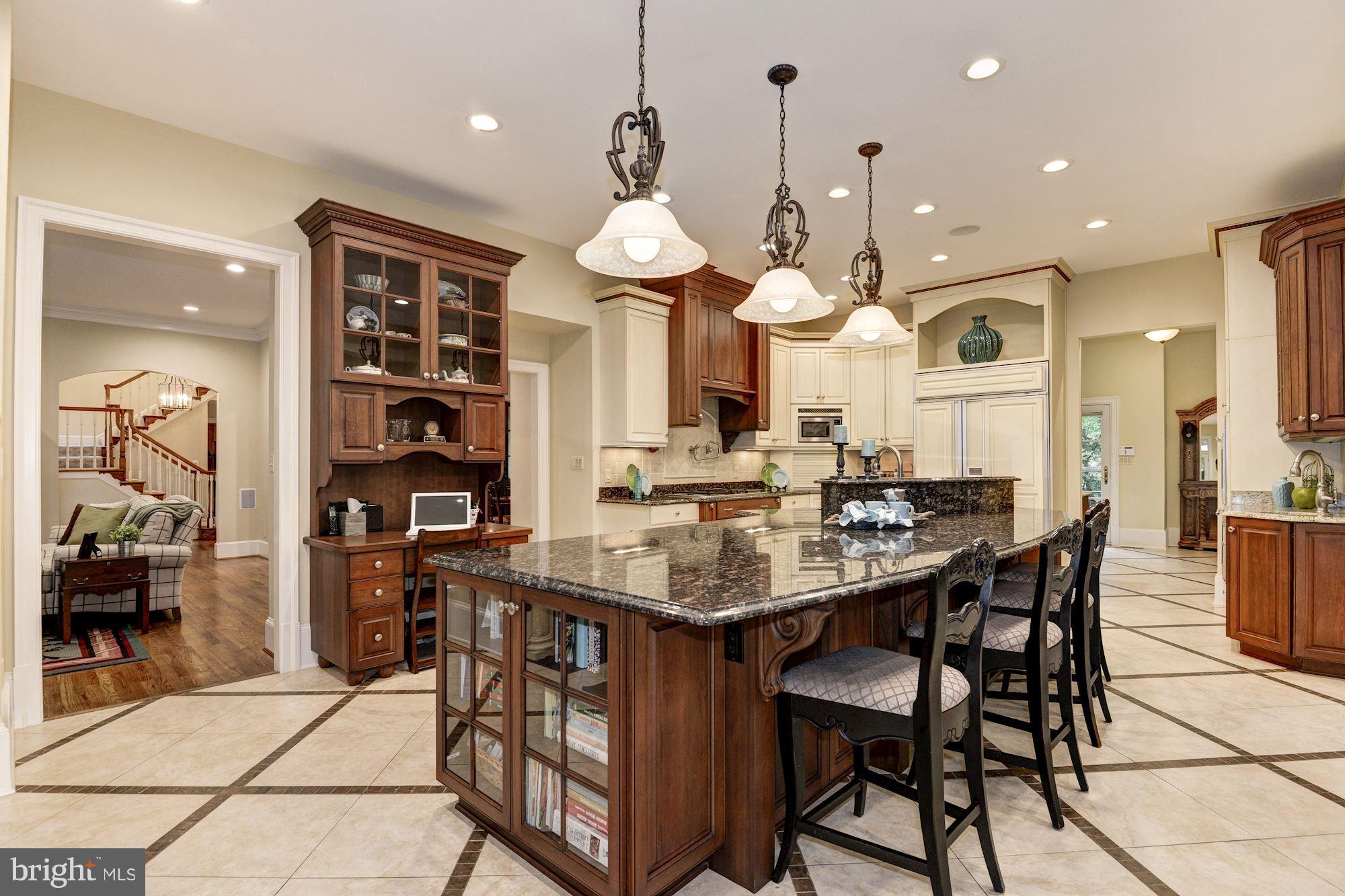 LANGLEY FOREST - Residential