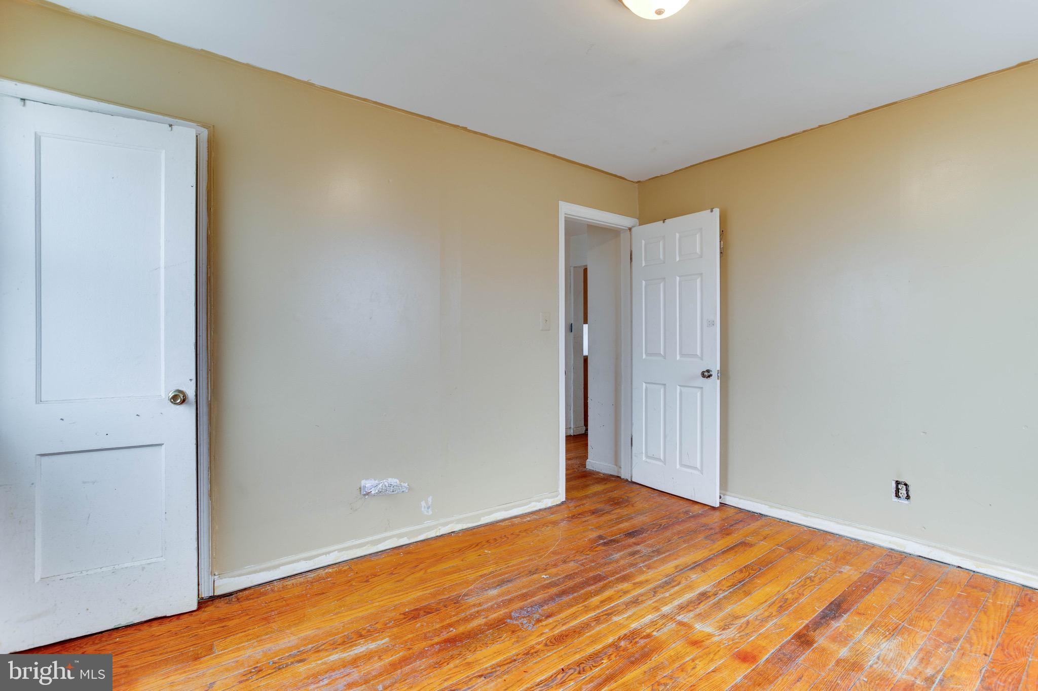 CHAPEL OAKS - Residential