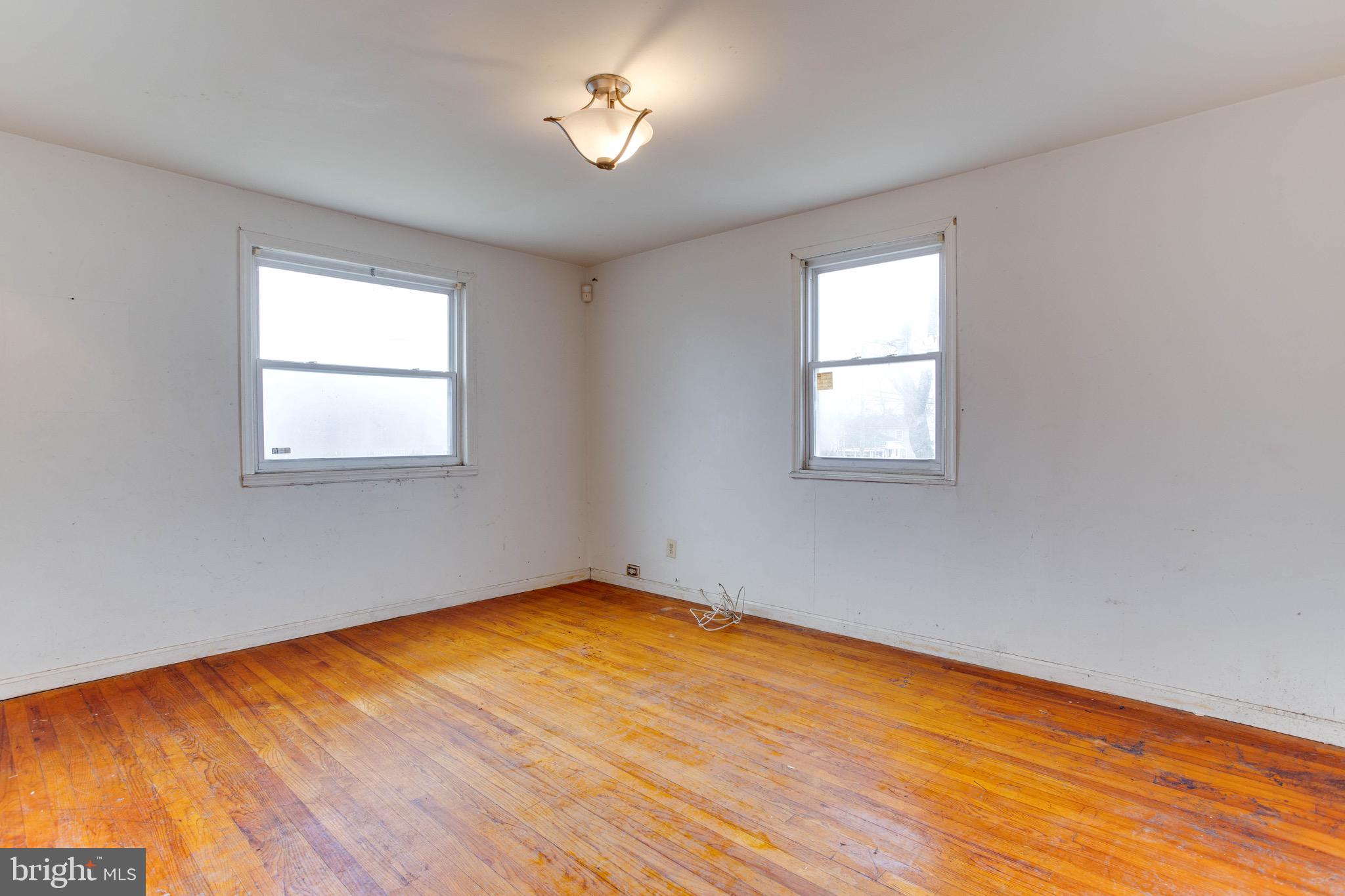 CHAPEL OAKS - Residential