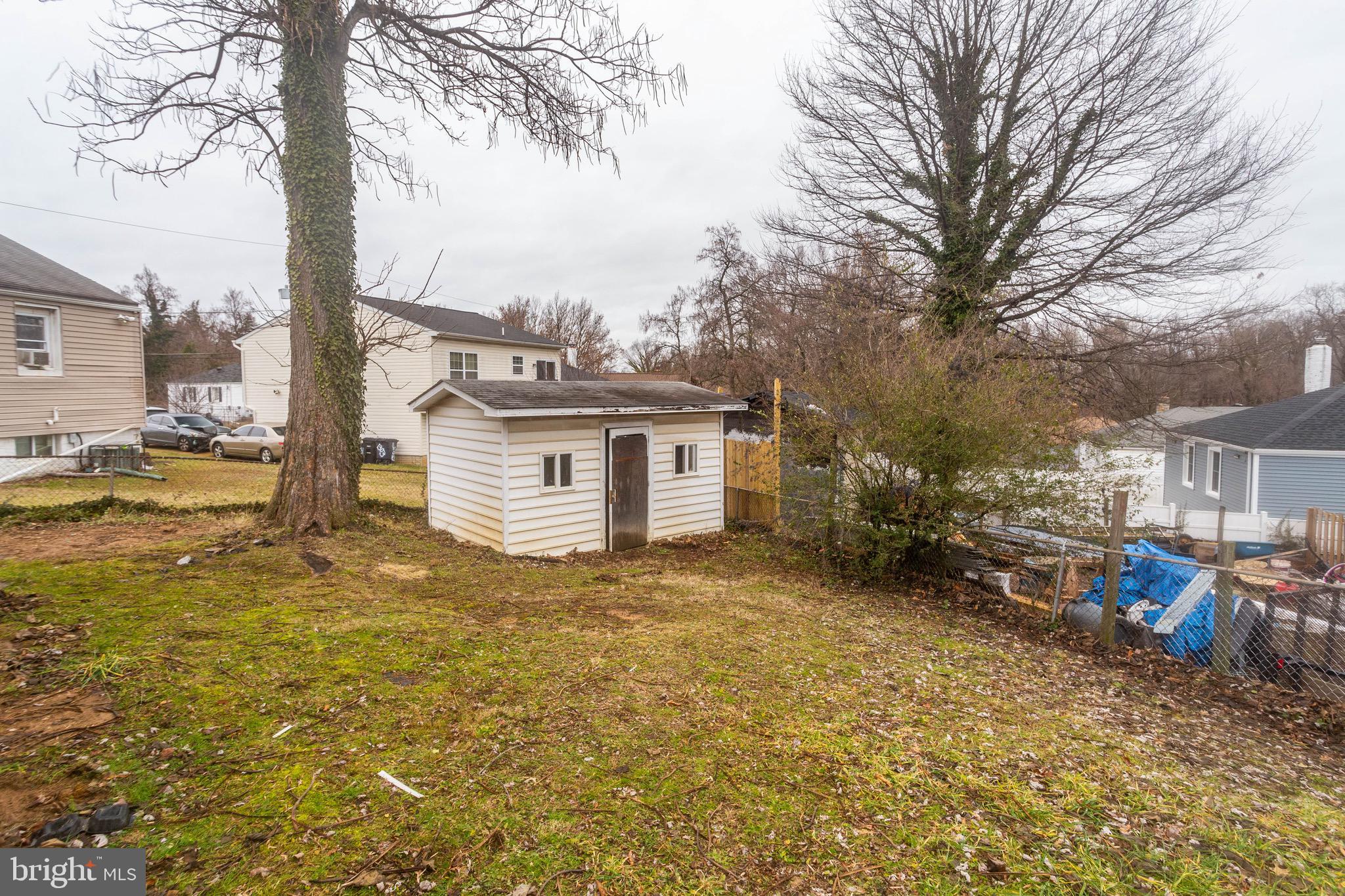 CHAPEL OAKS - Residential