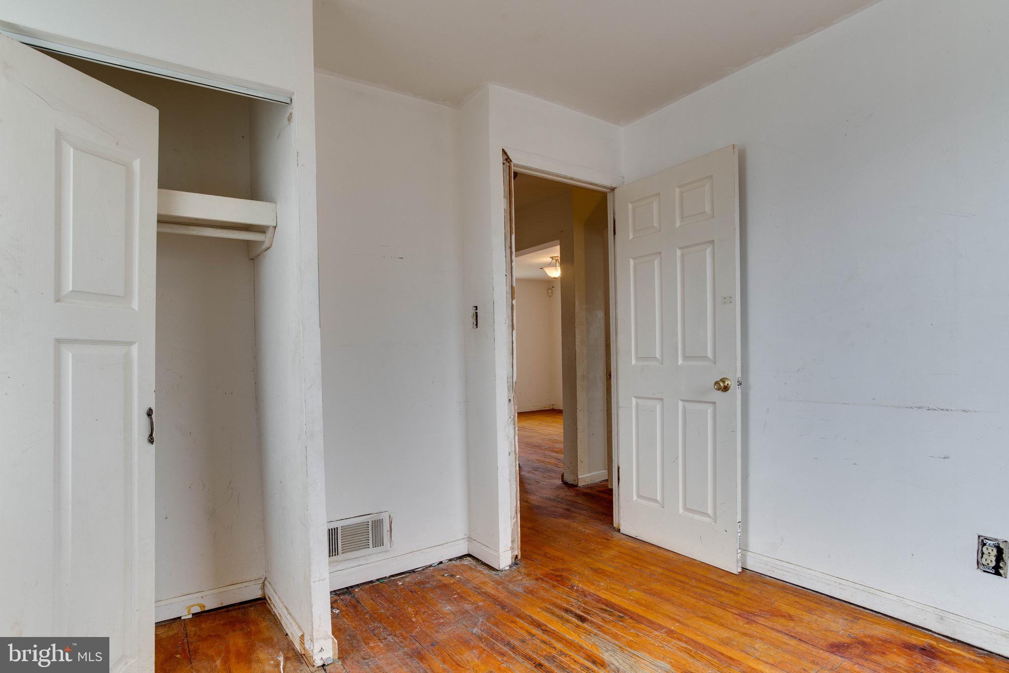 CHAPEL OAKS - Residential