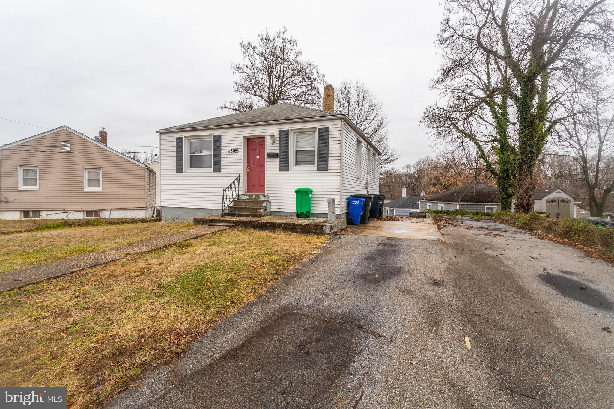 CHAPEL OAKS - Residential