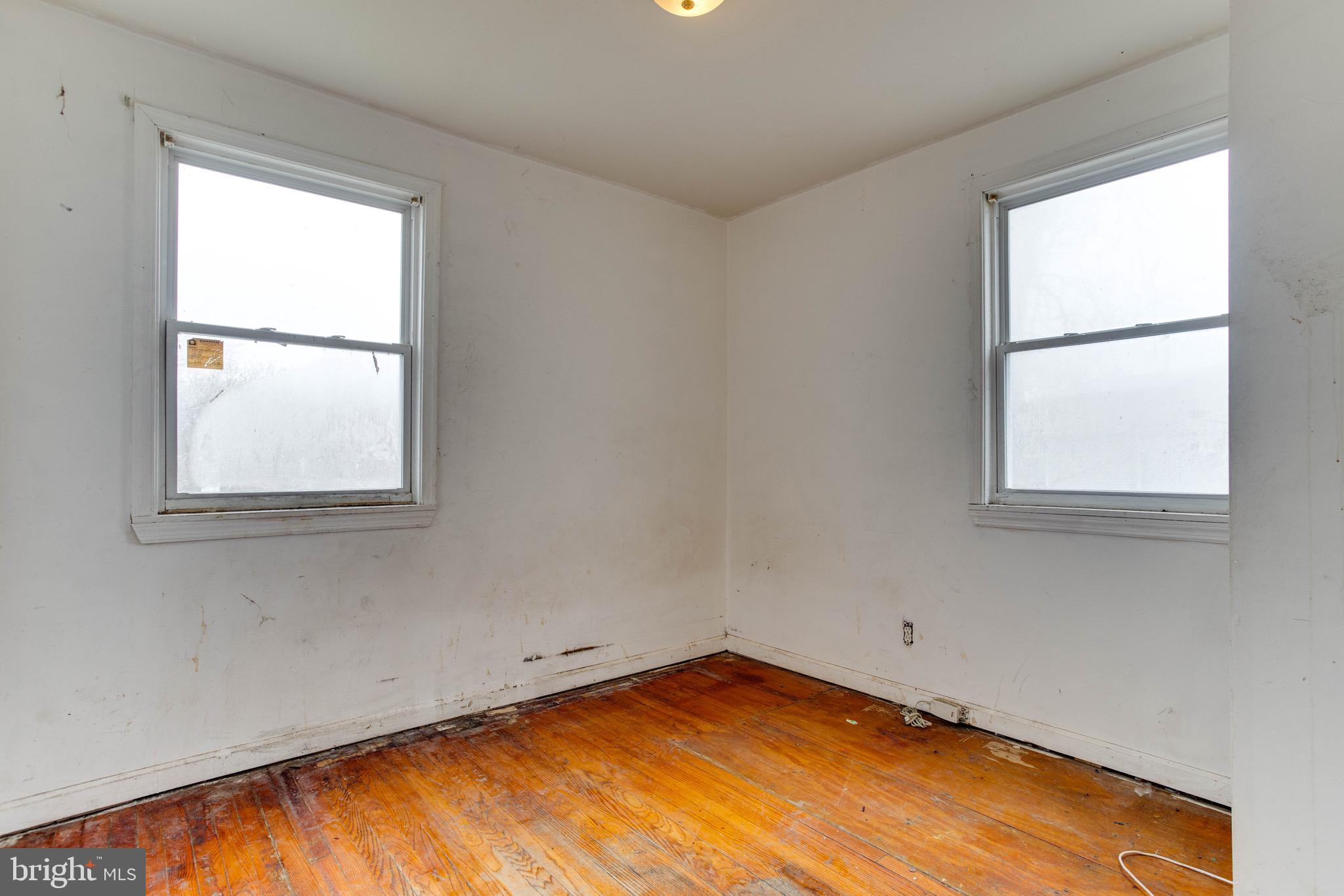 CHAPEL OAKS - Residential