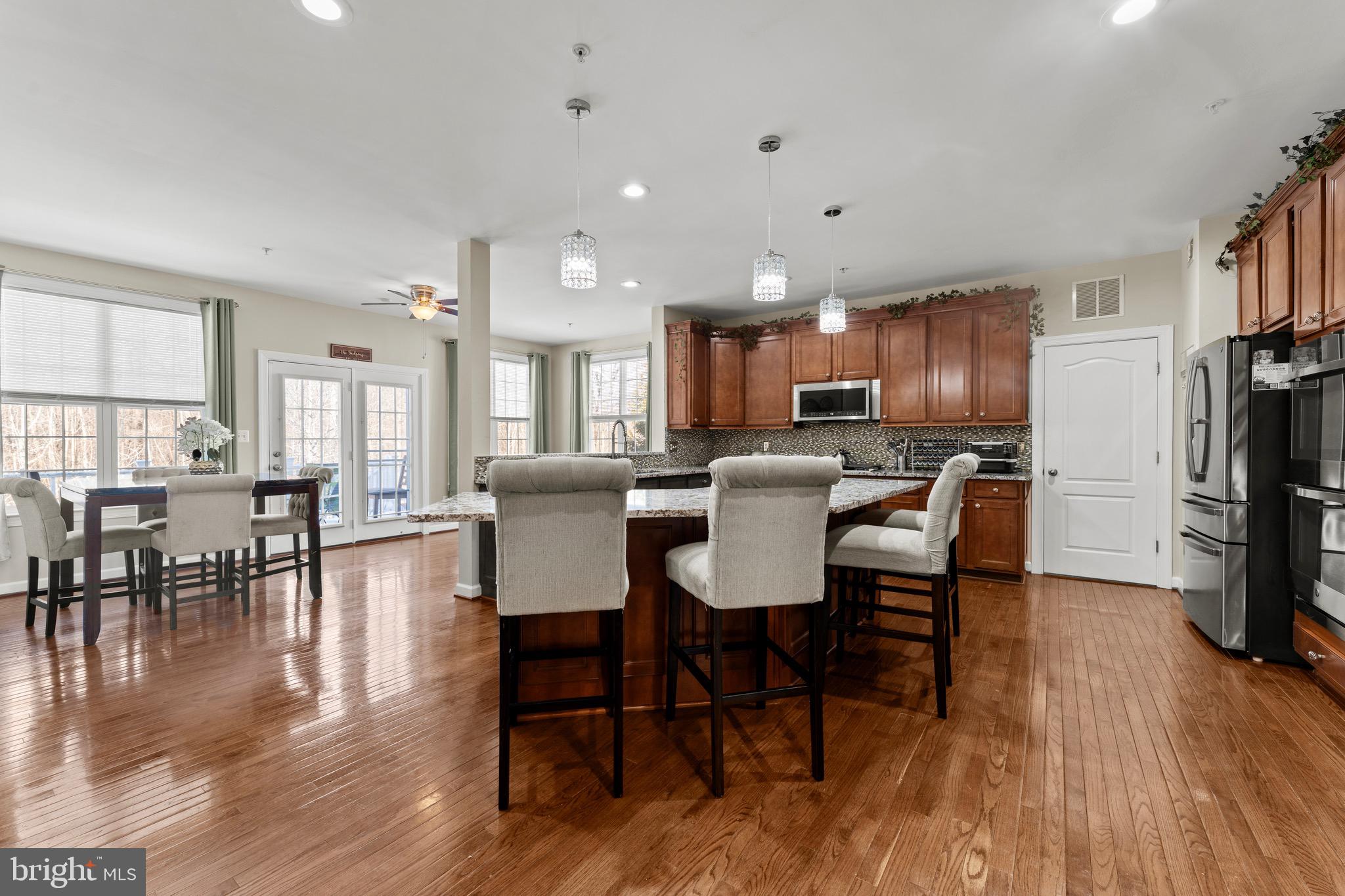 PALISADES-PLAT 1> - Residential