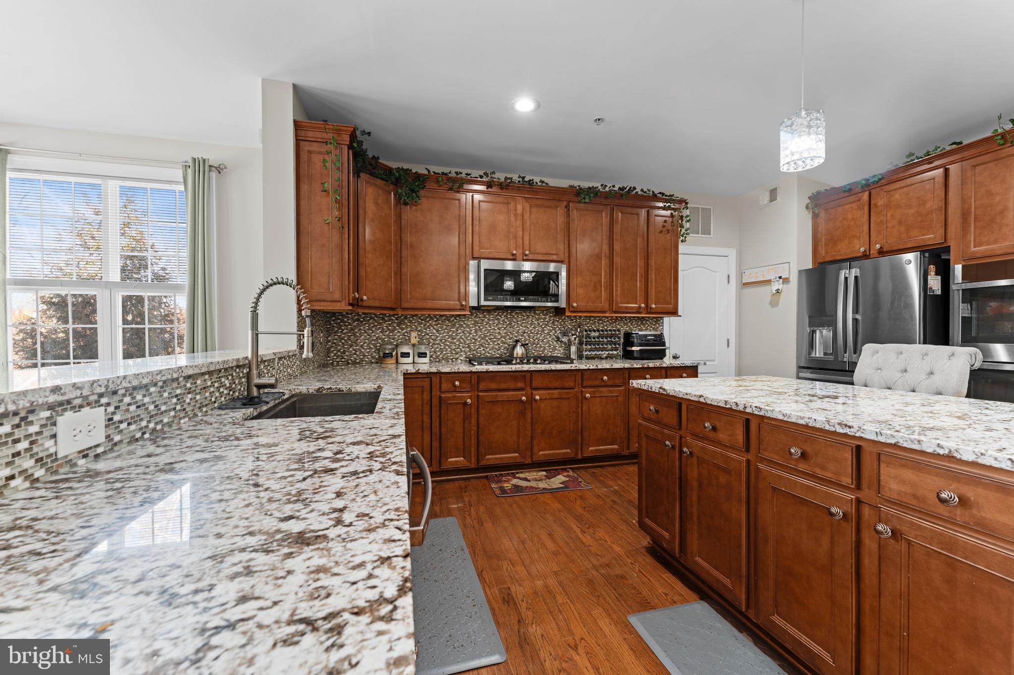 PALISADES-PLAT 1> - Residential