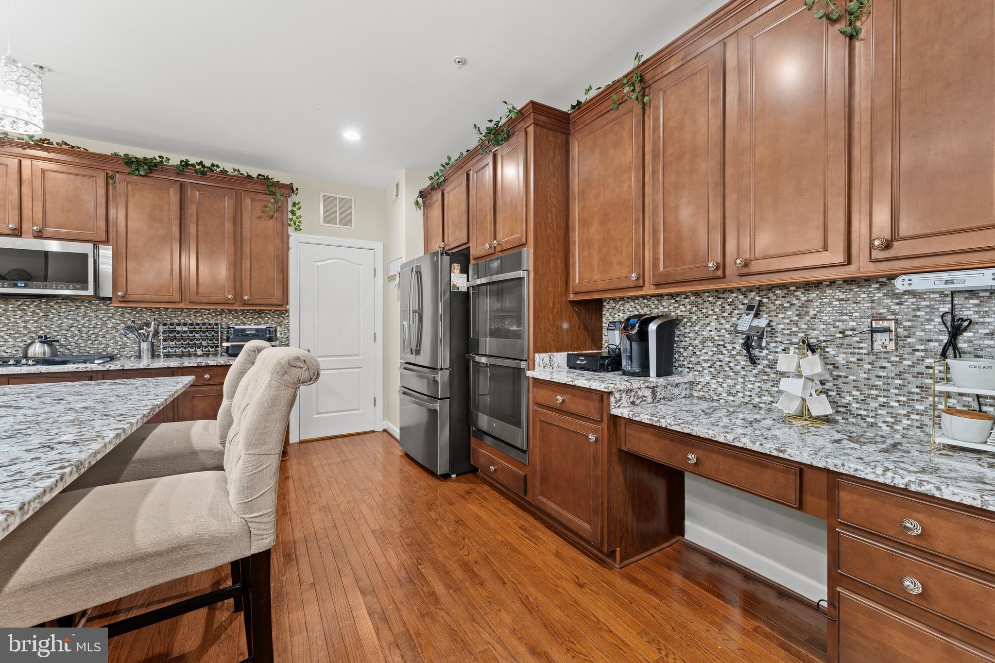 PALISADES-PLAT 1> - Residential