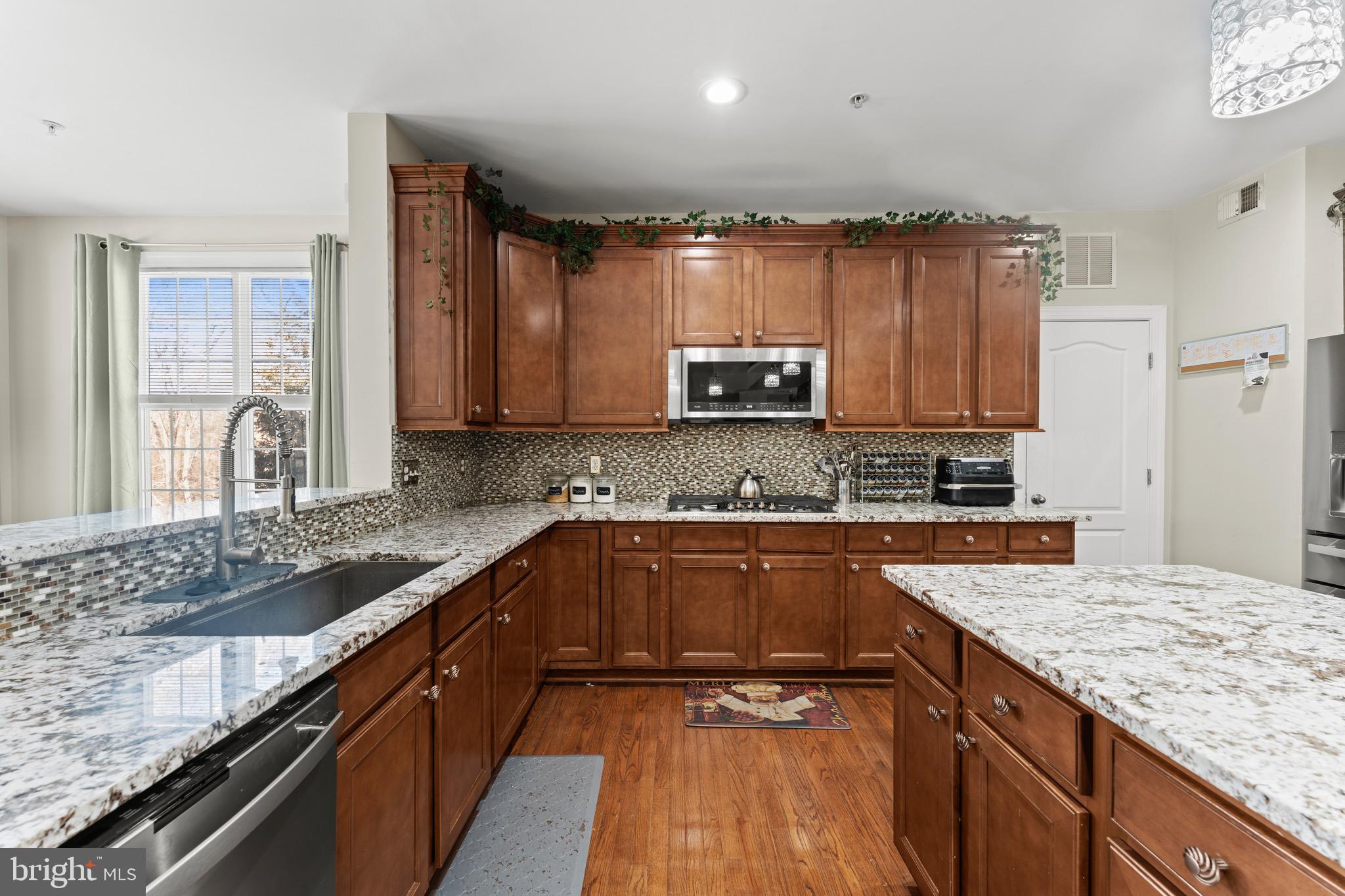 PALISADES-PLAT 1> - Residential