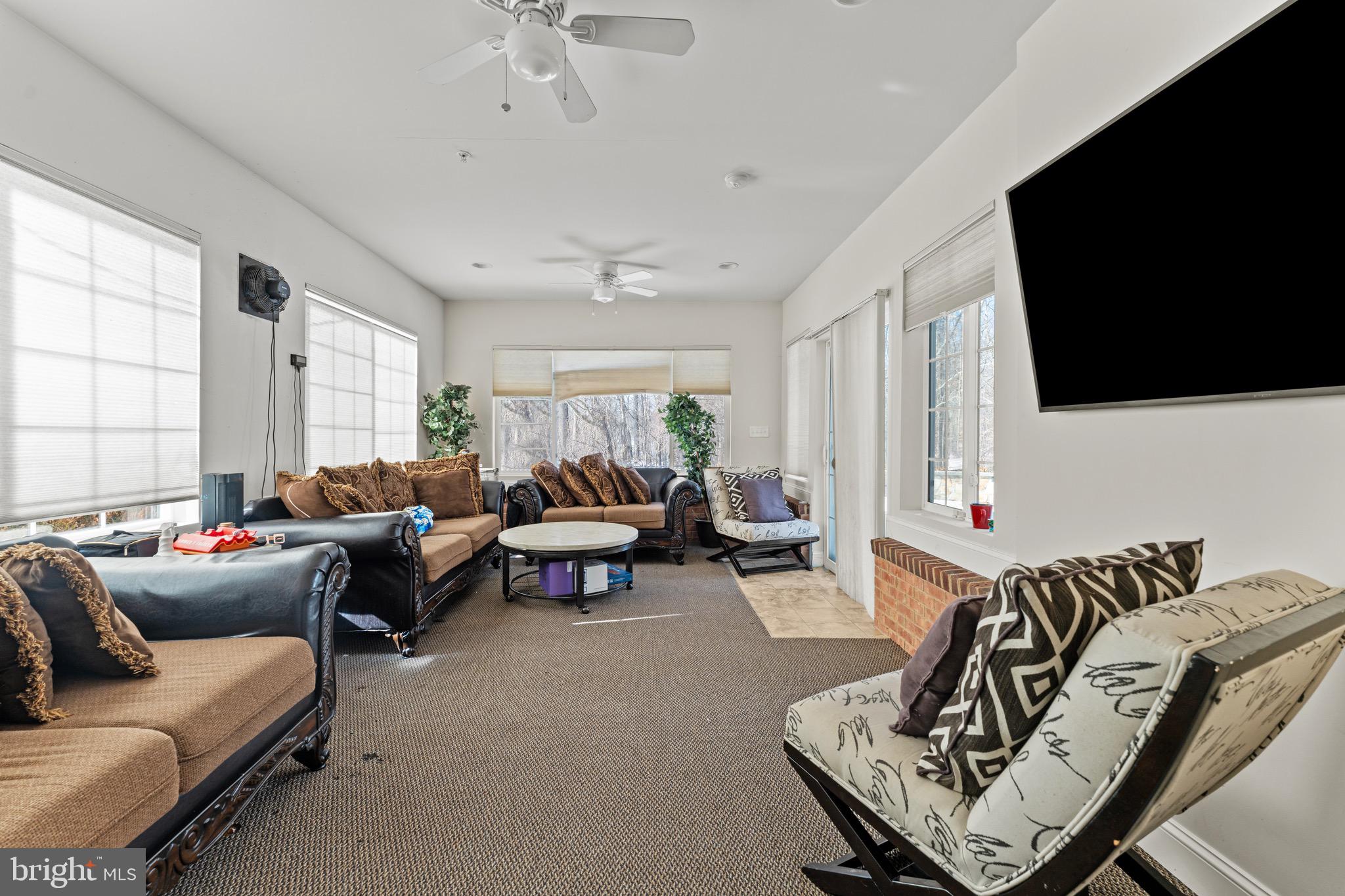 PALISADES-PLAT 1> - Residential