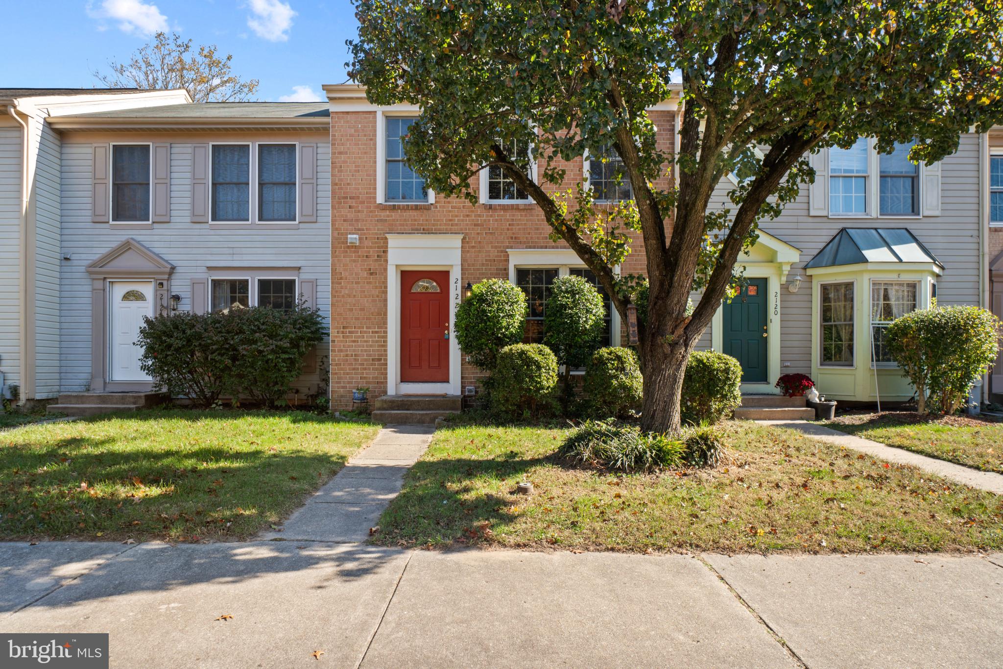 SEVEN OAKS - Residential