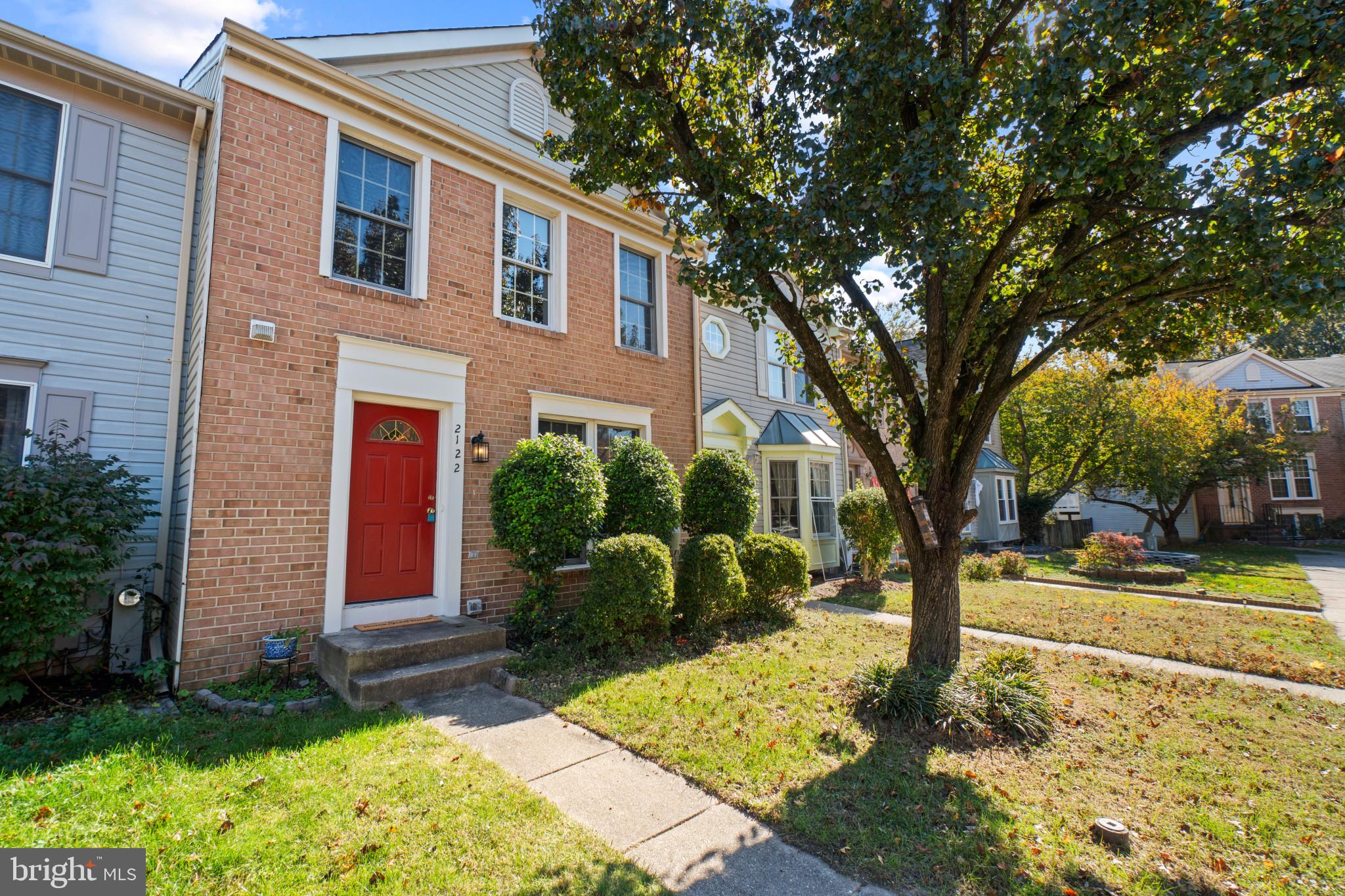 SEVEN OAKS - Residential