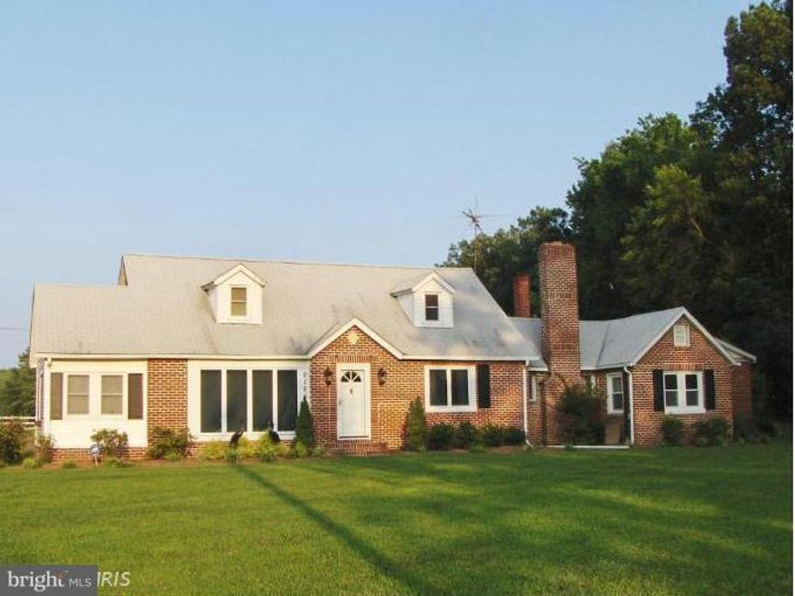 Single Family Home has been converted to a 3 unit multi-family dwelling. Apartment B is a 1 bedroom, 1 bath efficiency unit with a kitchen, family room and has its own washer and dryer as well as separate electric . Unit is extremely affordable with lawn service, water, and sewer included in the rent.  Owner says no pets and no smoking. Home is lead based paint free and registered with MD