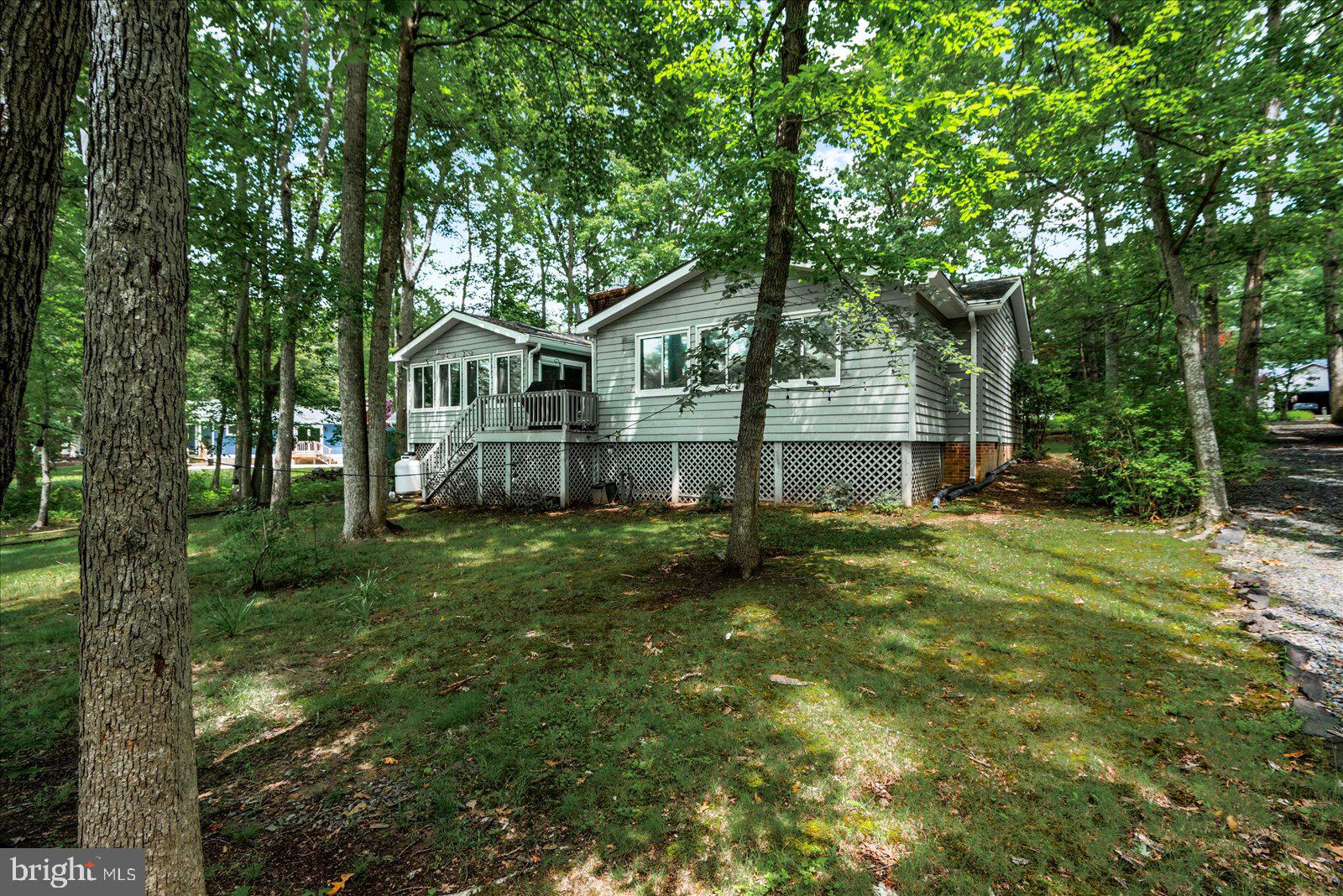 LAKE OF THE WOODS - Residential Lease