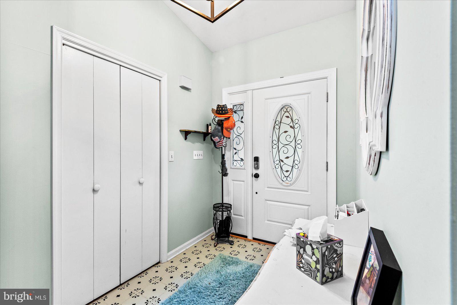 LAKE OF THE WOODS - Residential Lease