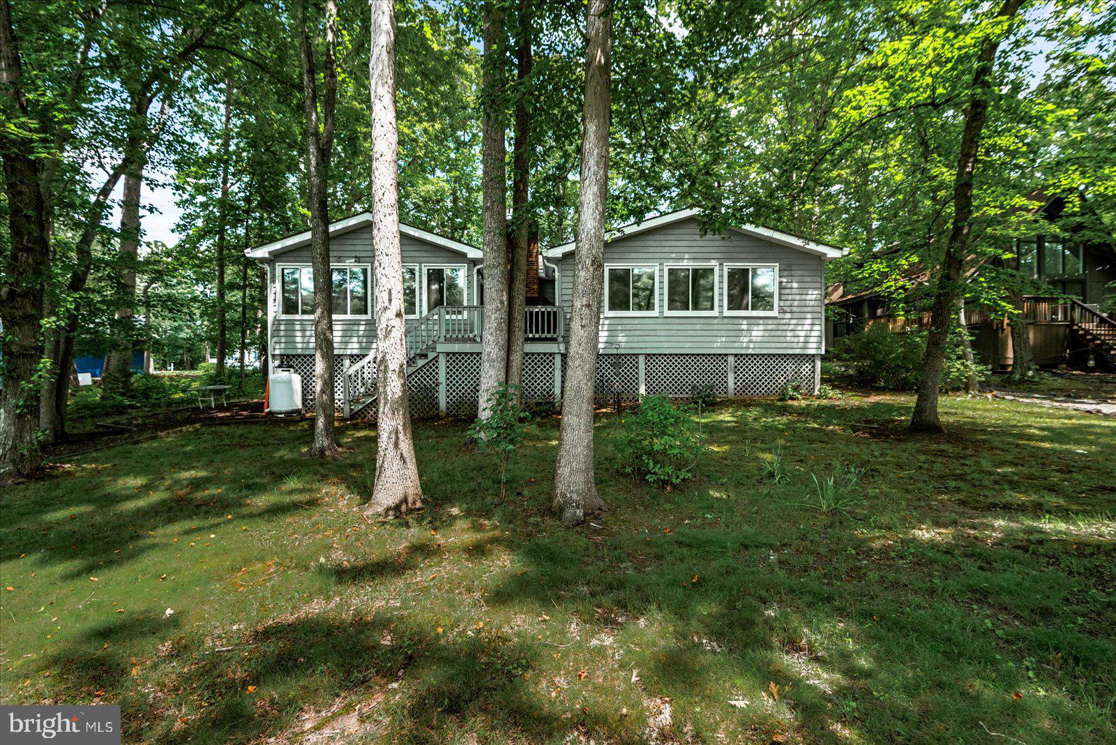 LAKE OF THE WOODS - Residential Lease