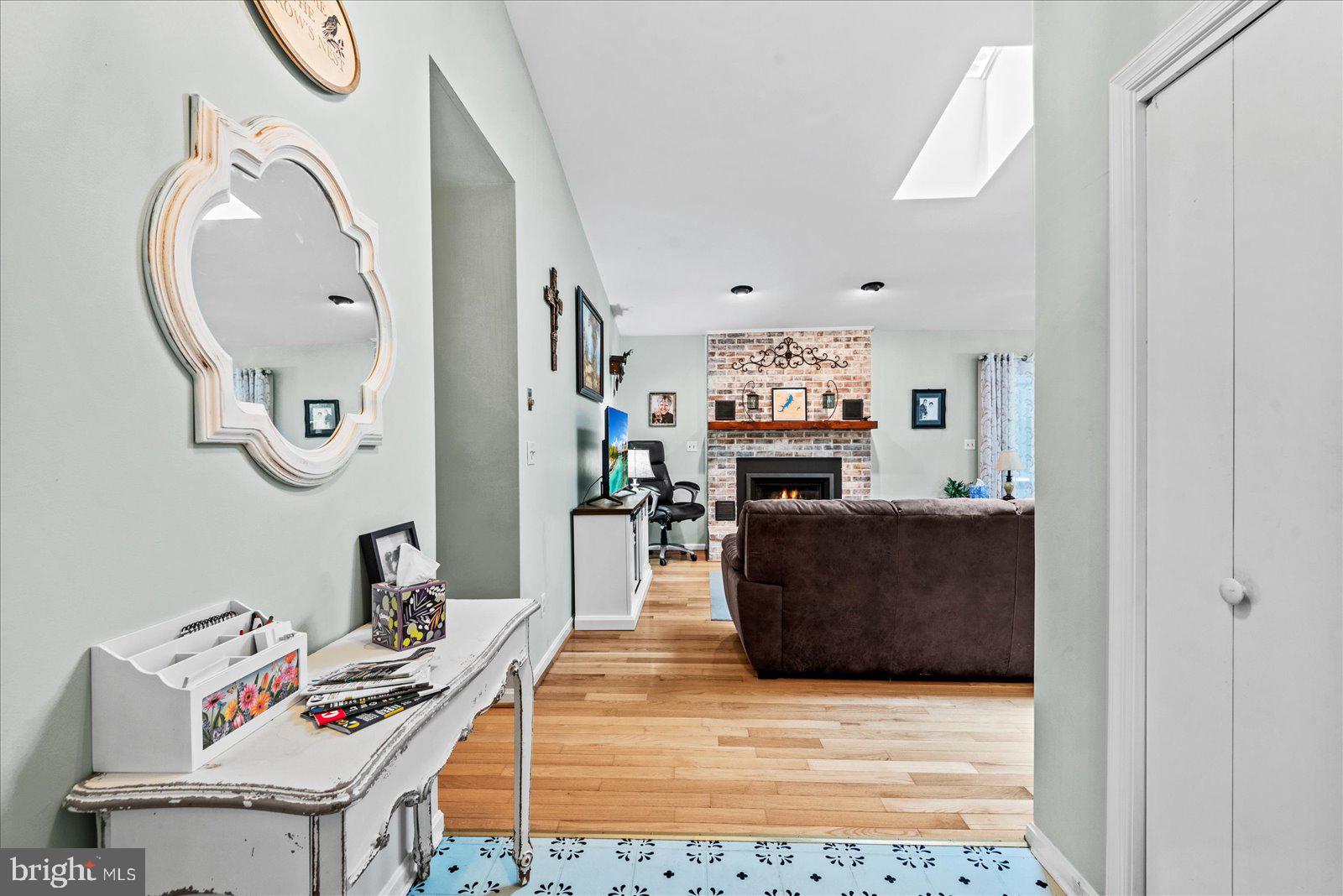 LAKE OF THE WOODS - Residential Lease