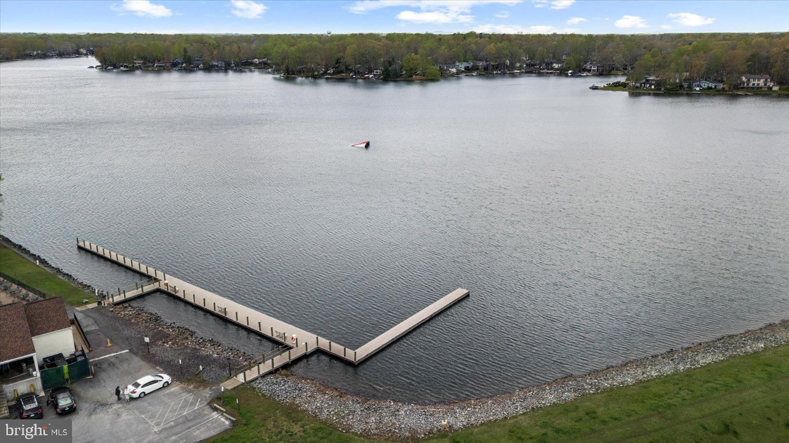 LAKE OF THE WOODS - Residential Lease