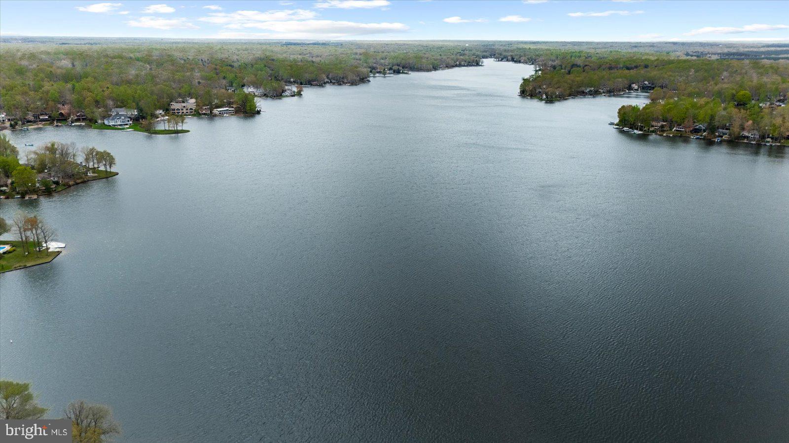 LAKE OF THE WOODS - Residential Lease